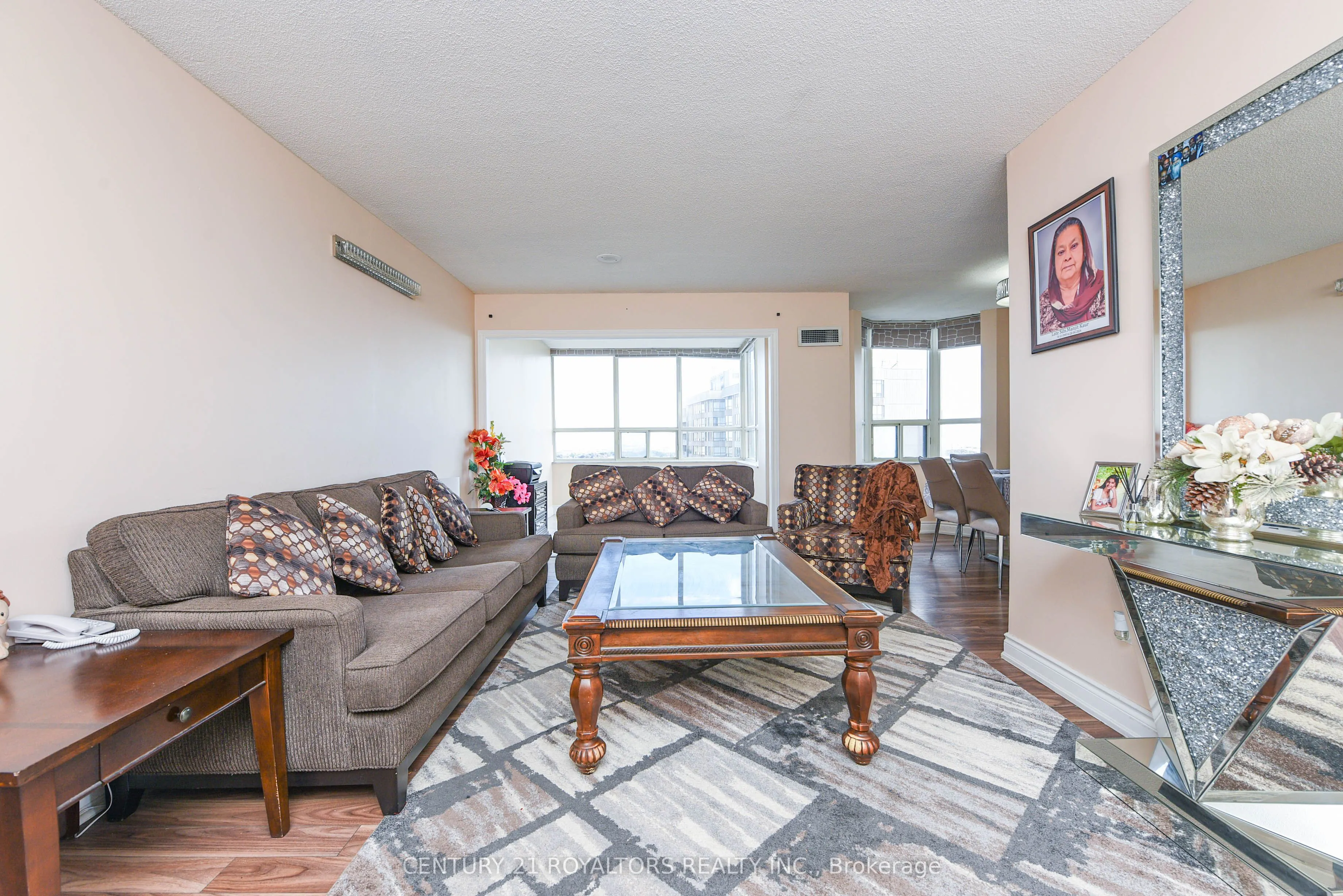 30 Malta Avenue, #1602