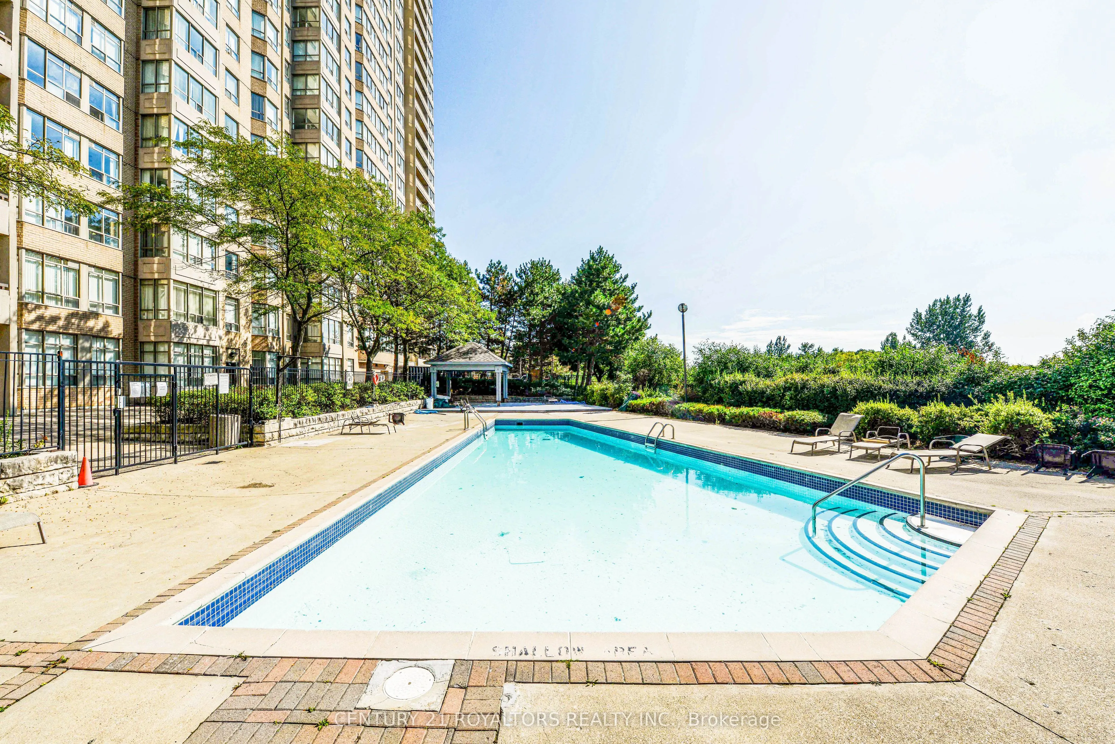 30 Malta Avenue, #1602