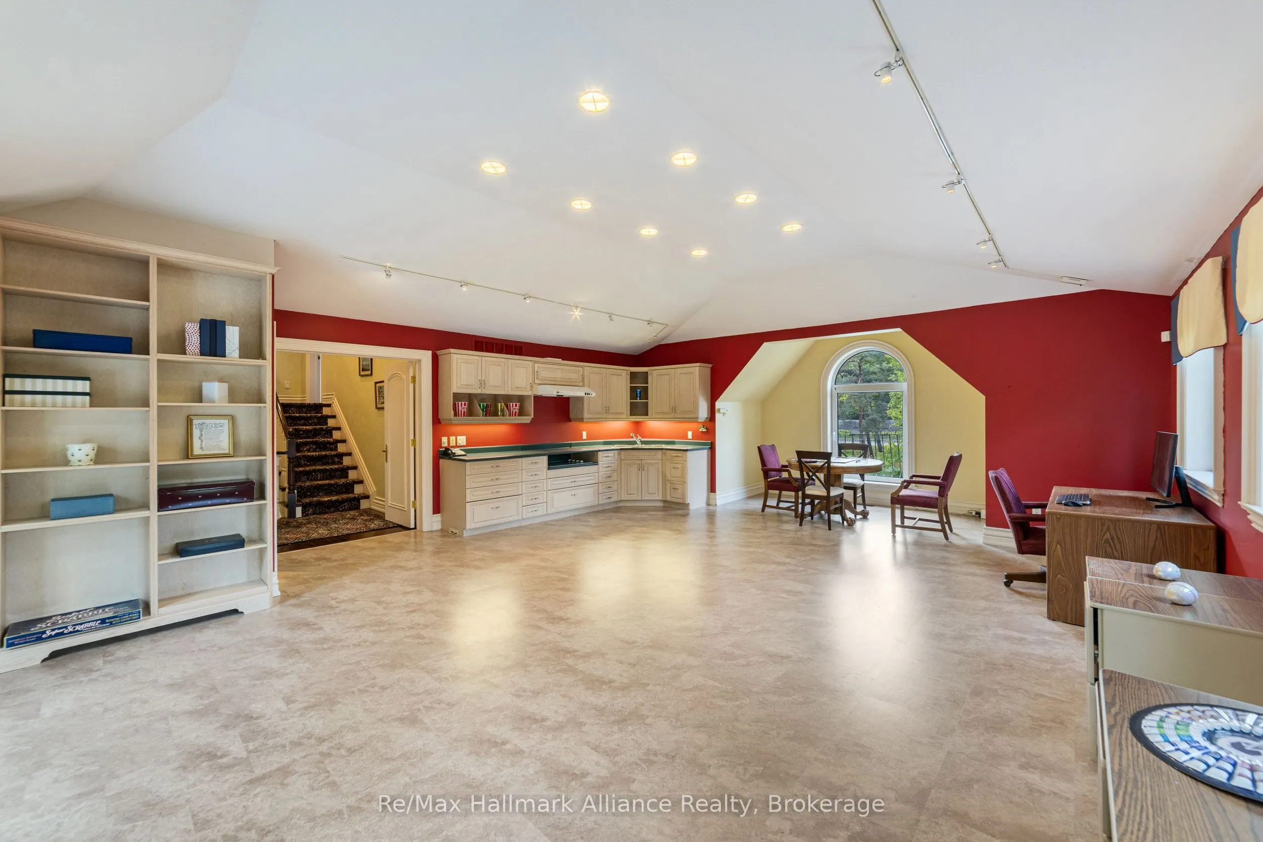 1024 Linbrook Road