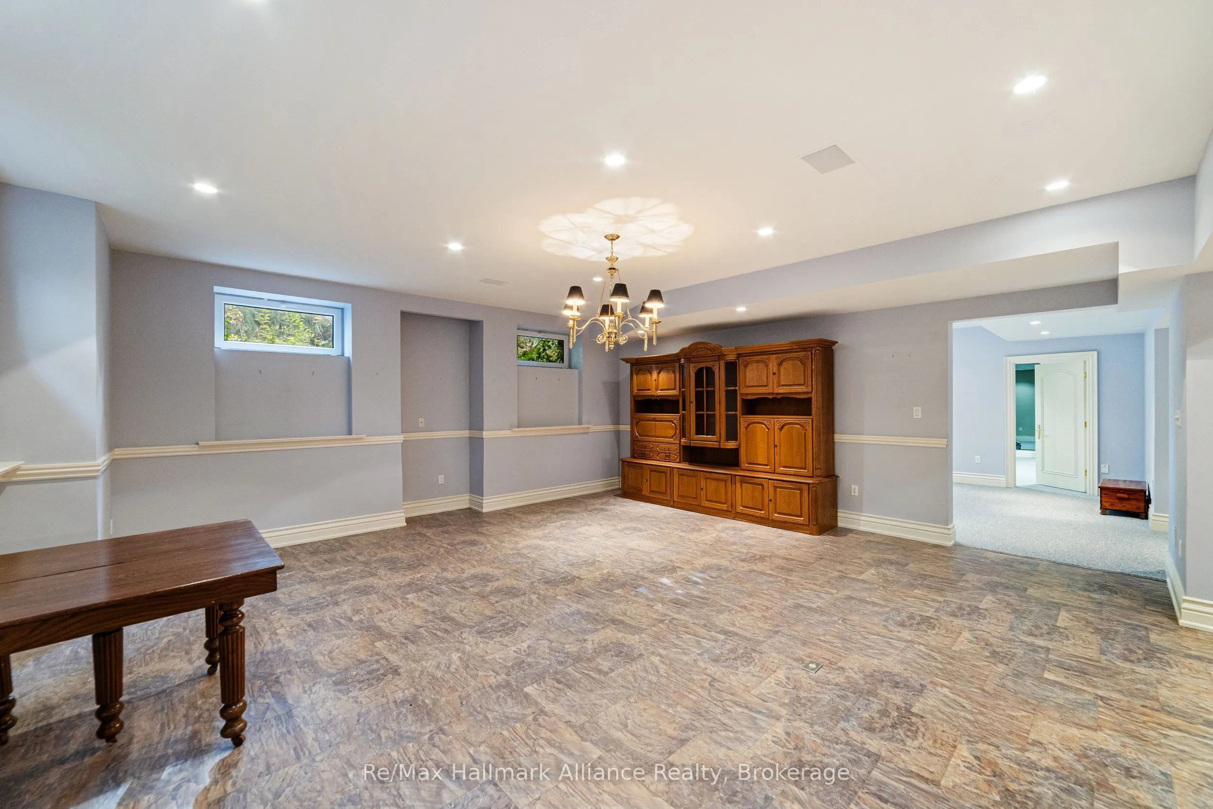 1024 Linbrook Road