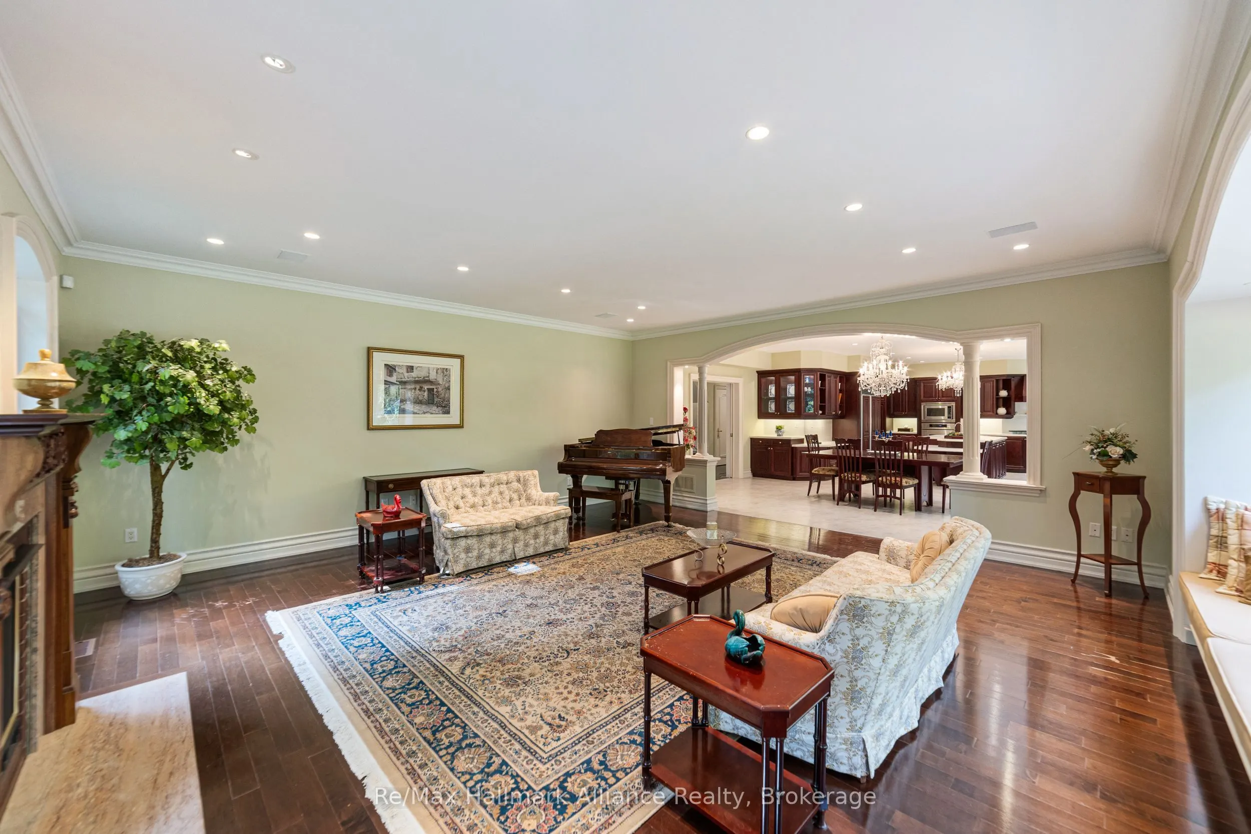 1024 Linbrook Road