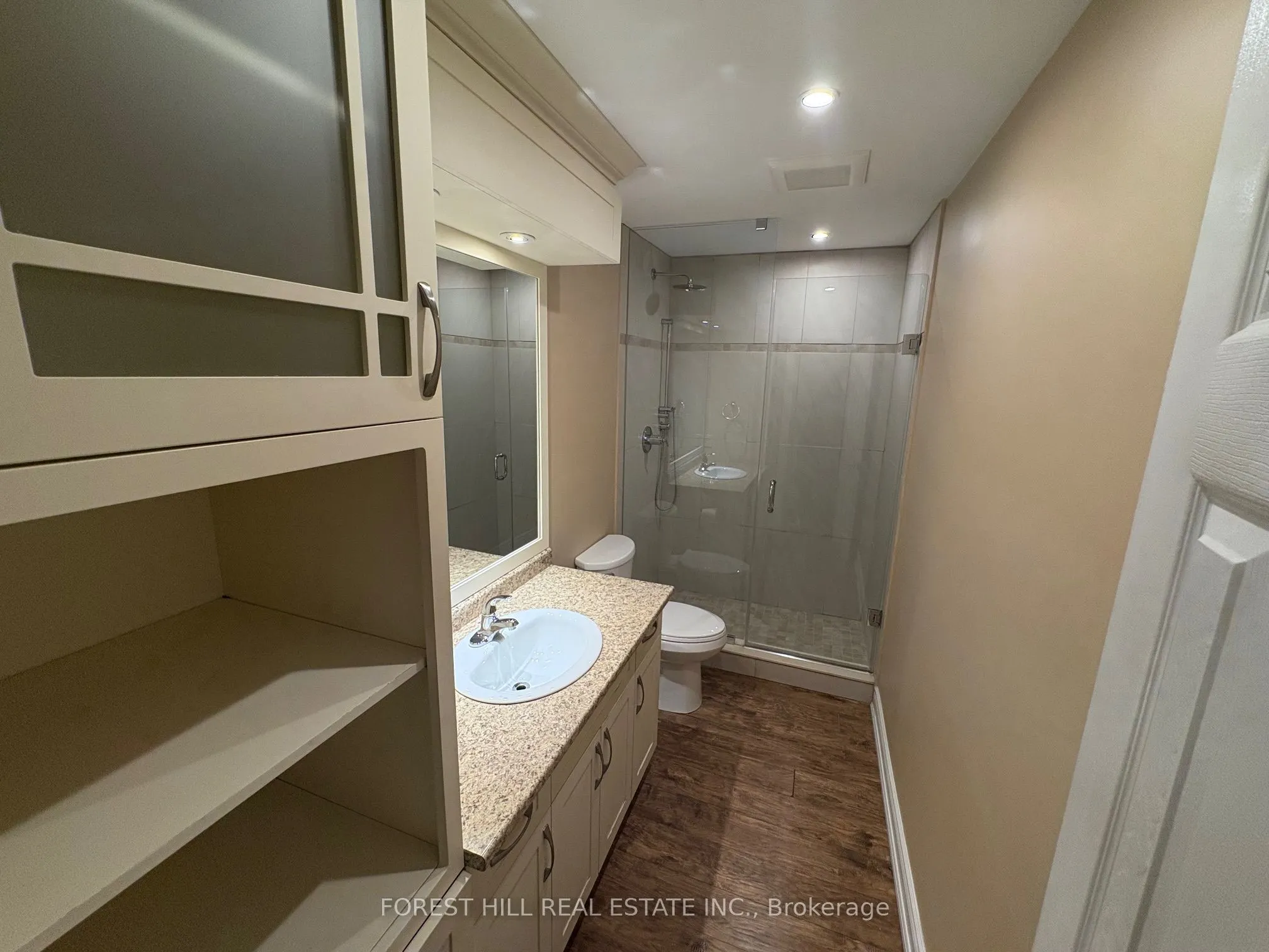 12 Mill Street, #[Upper]