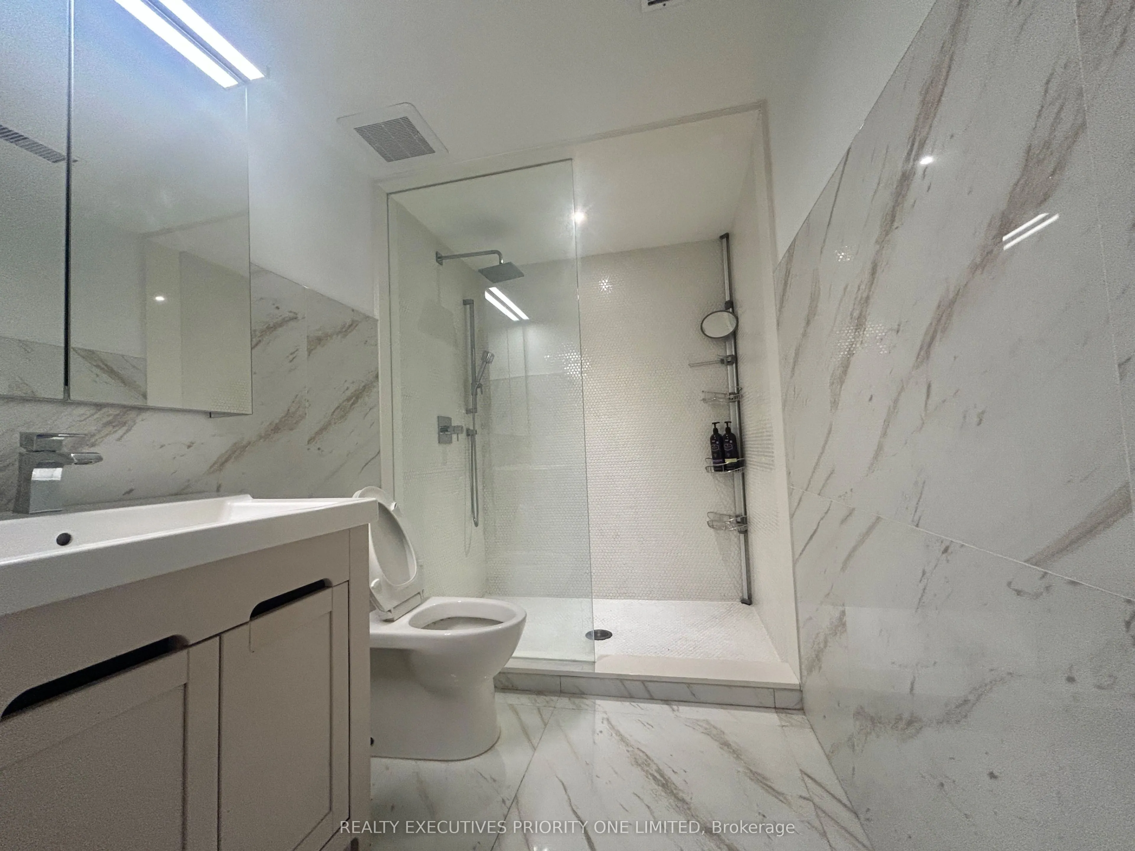 2486 Edenhurst Drive