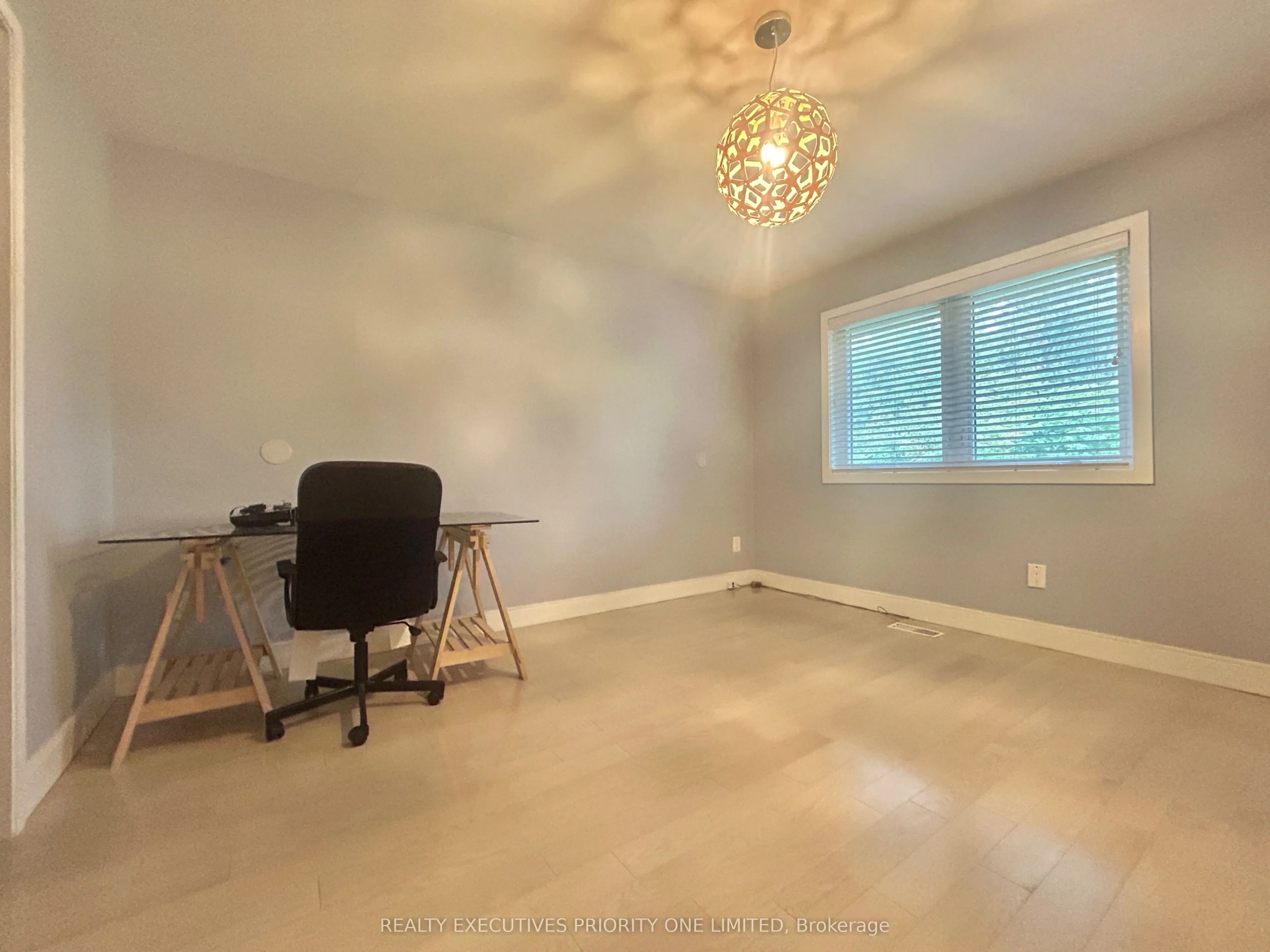 2486 Edenhurst Drive