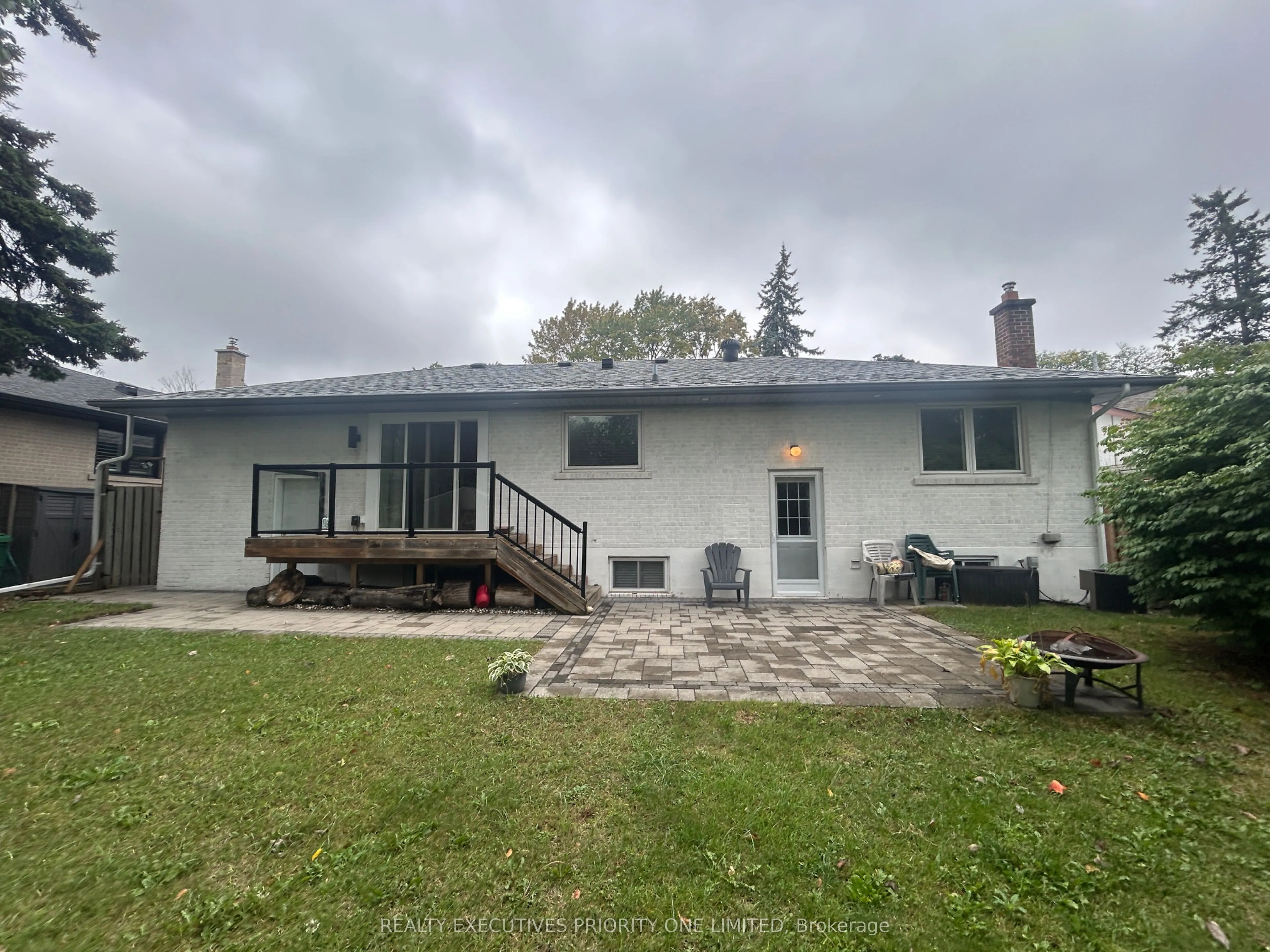 2486 Edenhurst Drive