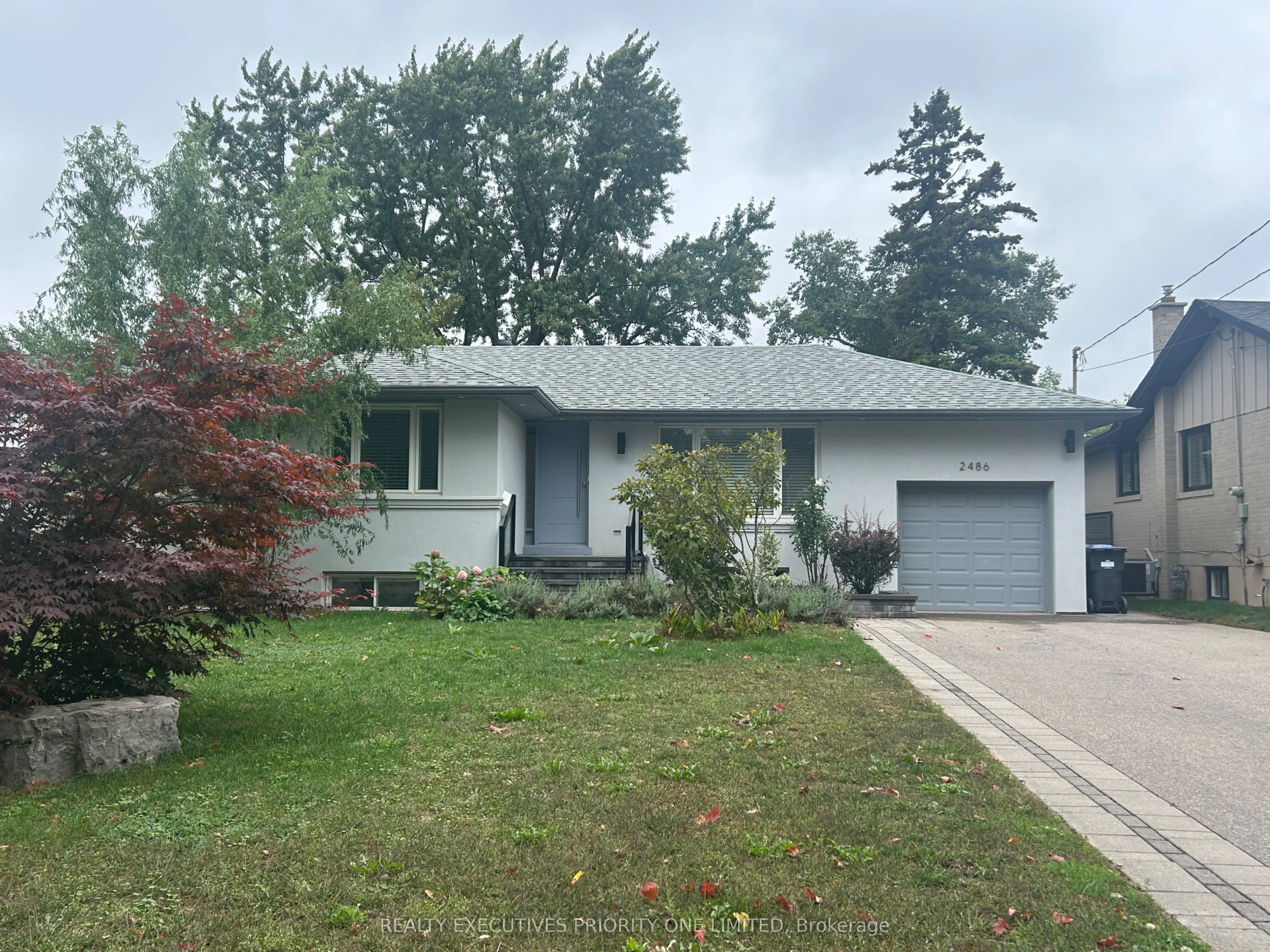 2486 Edenhurst Drive