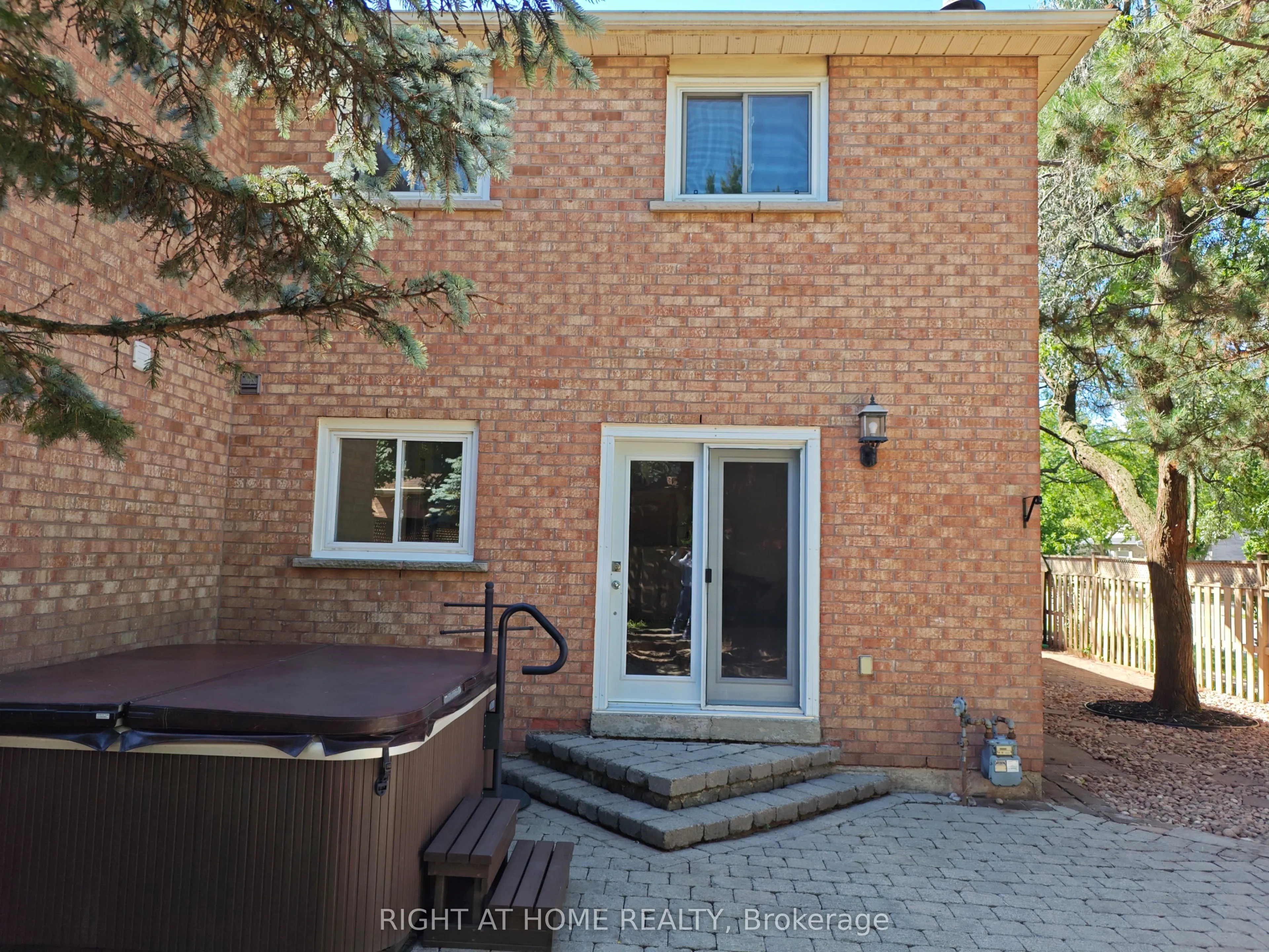 1216 Blackburn Drive