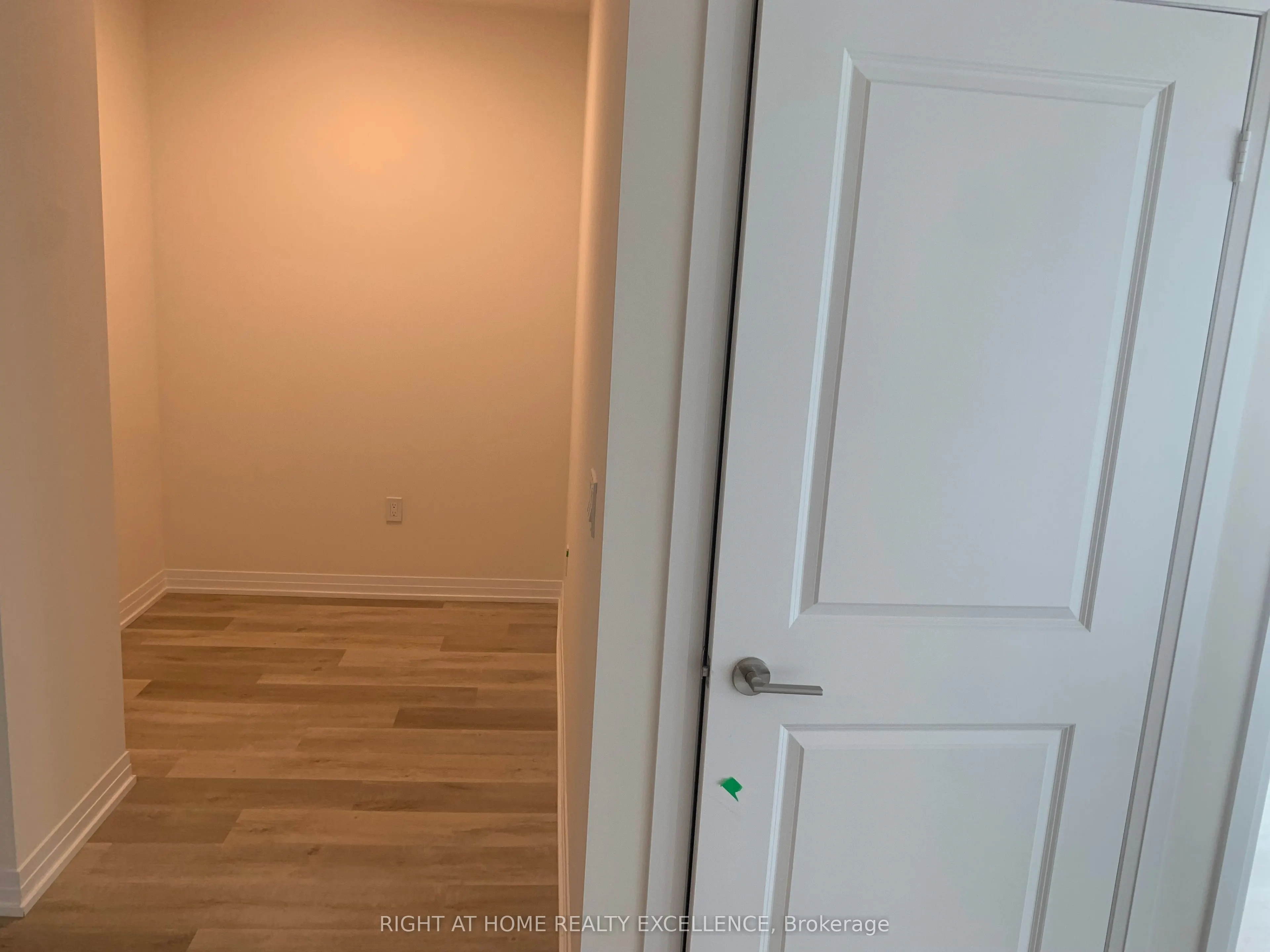 15 Watergarden Drive, #413