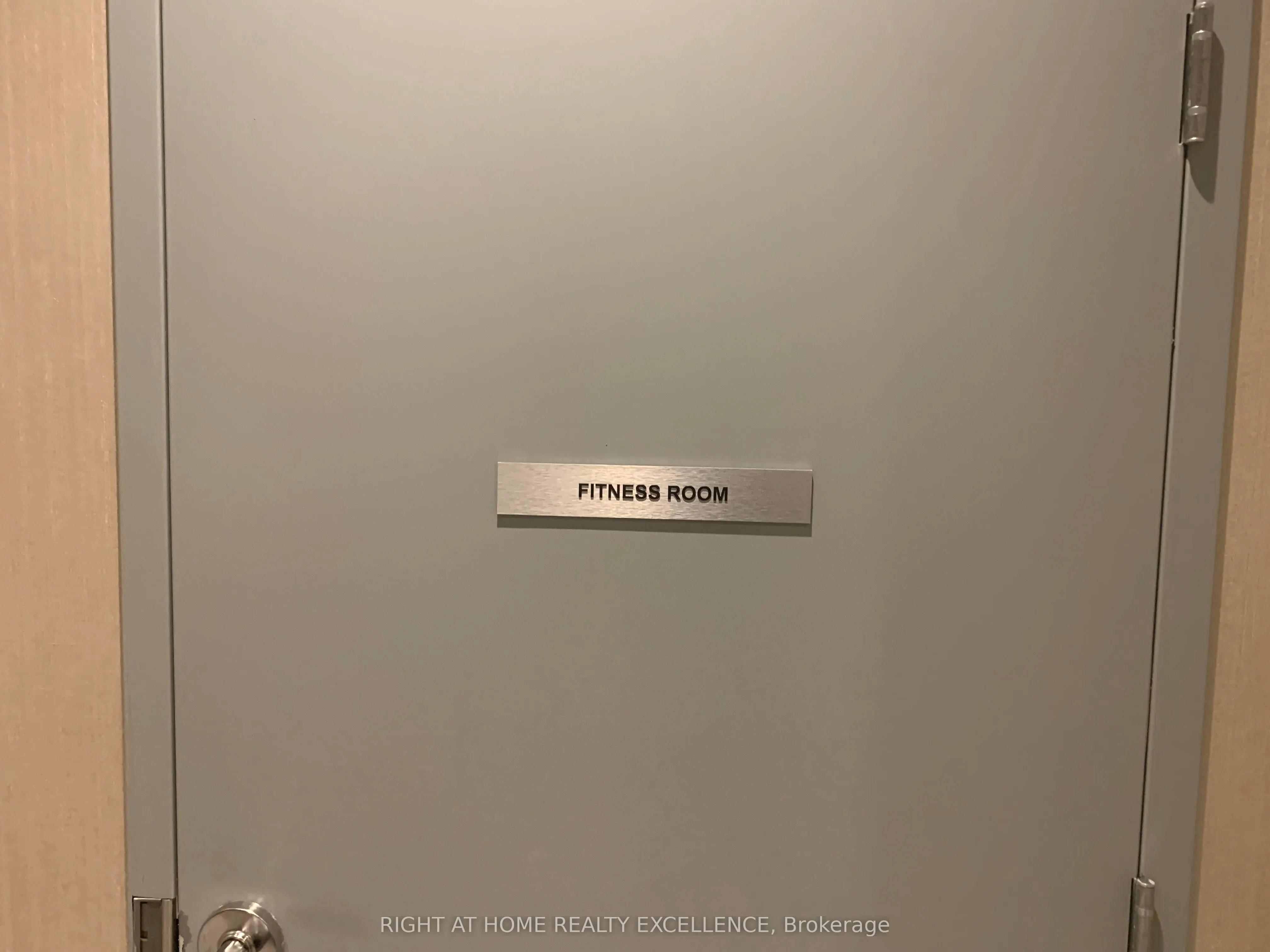 15 Watergarden Drive, #413