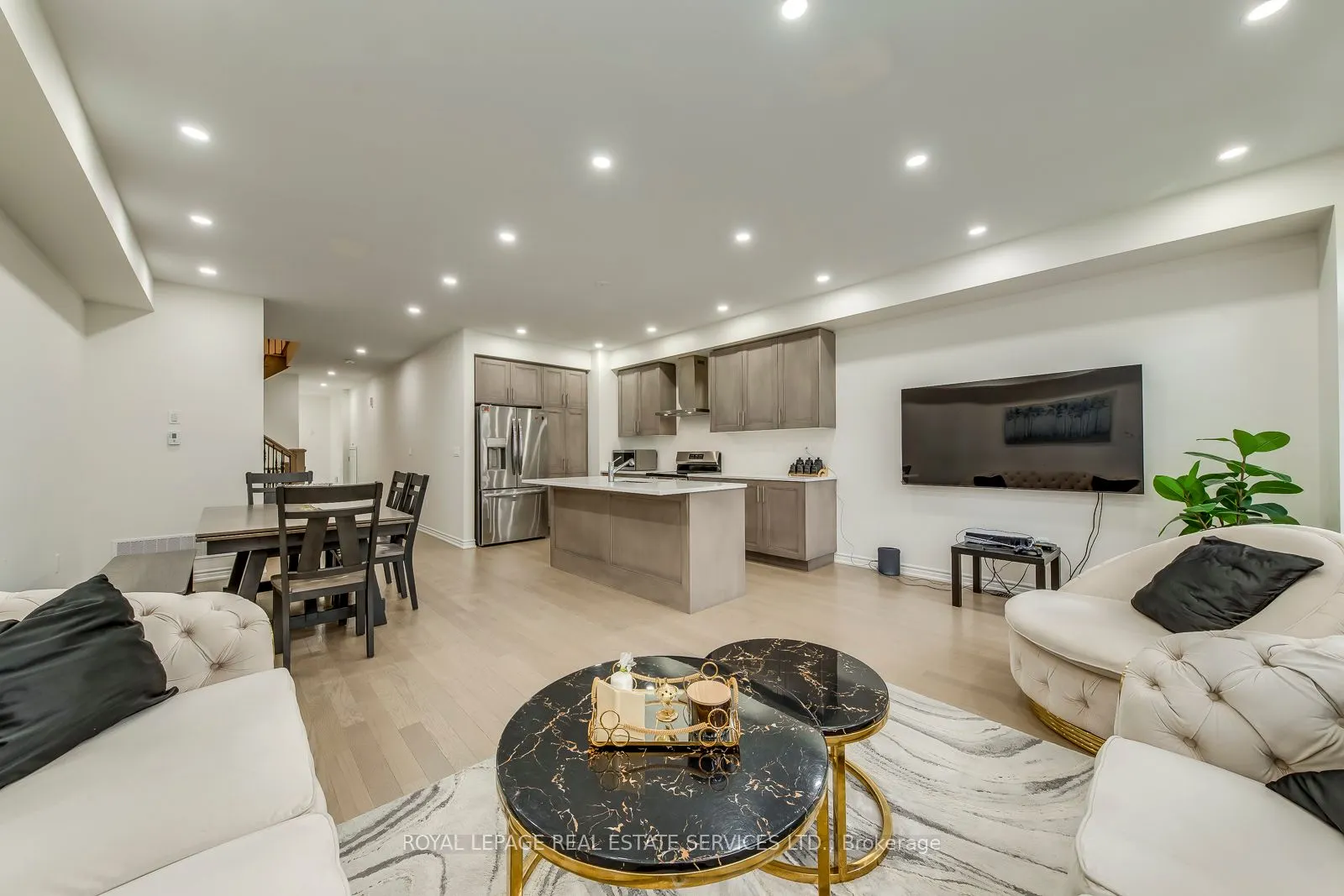 595 Celandine Terrace