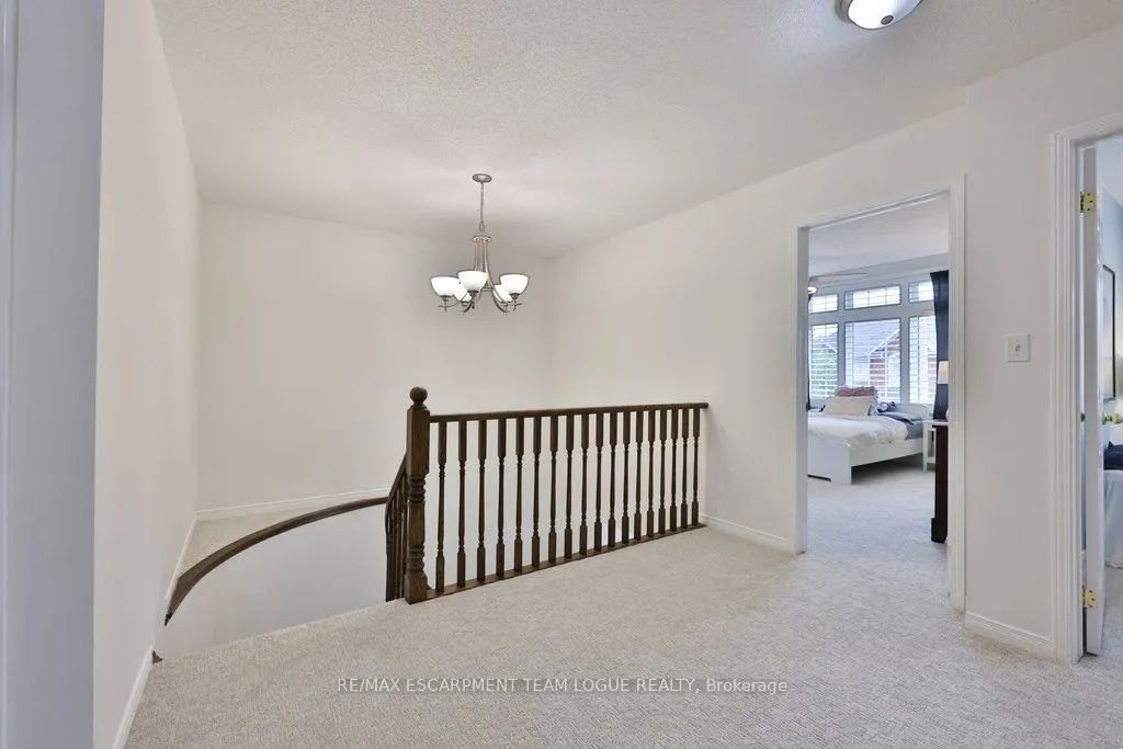 4676 Bracknell Road