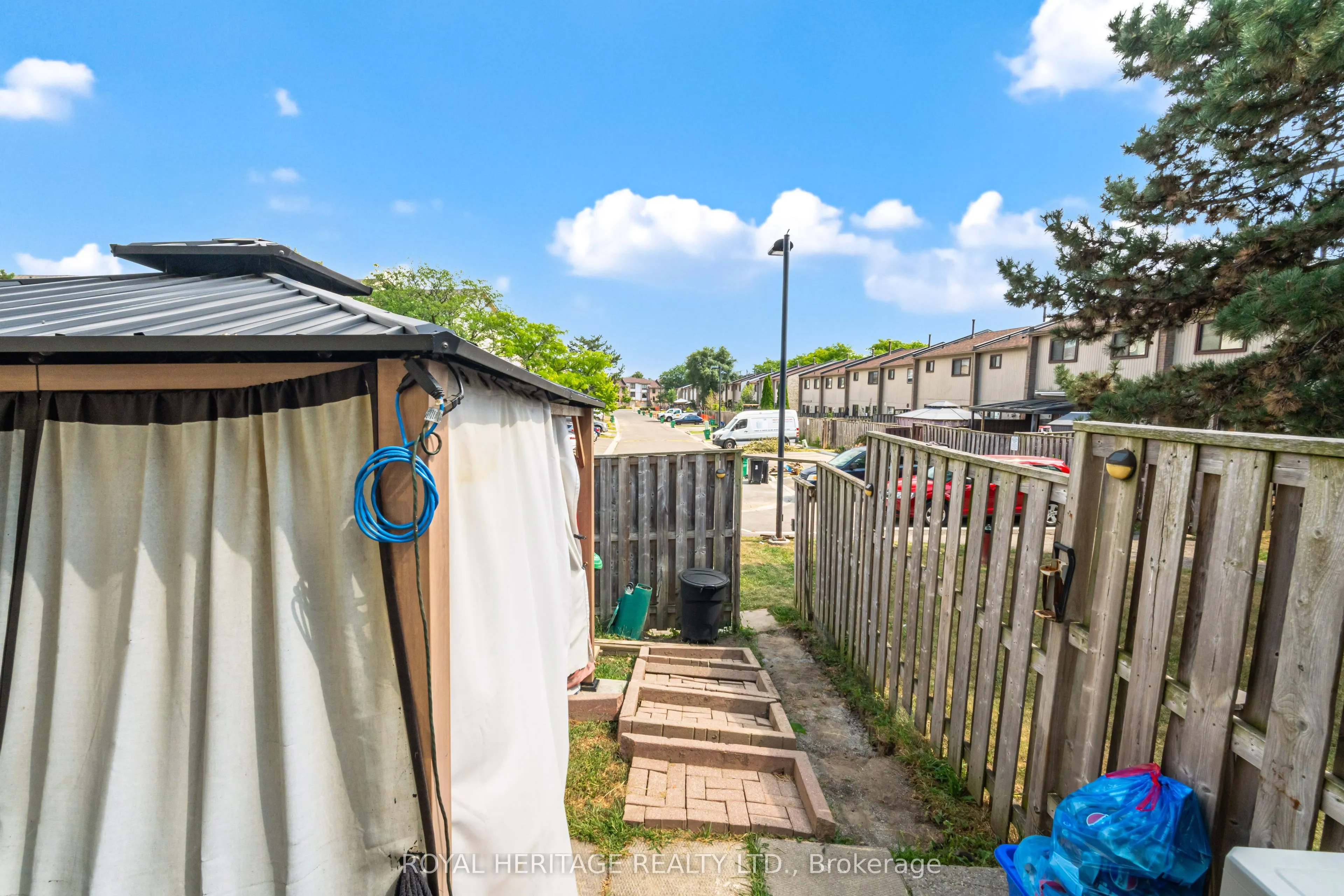 107 Guildford Crescent, #107
