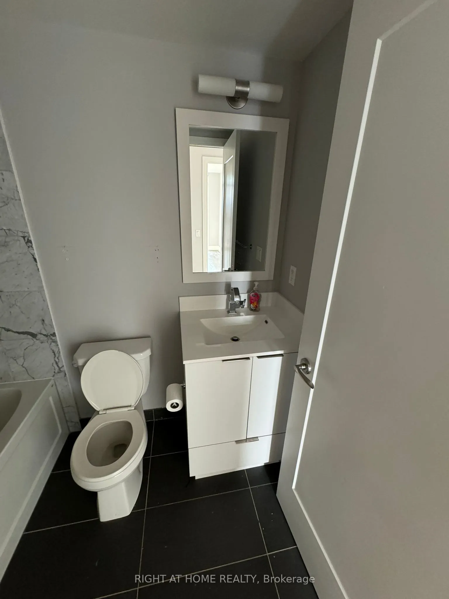 56 Annie Craig Drive, #3007