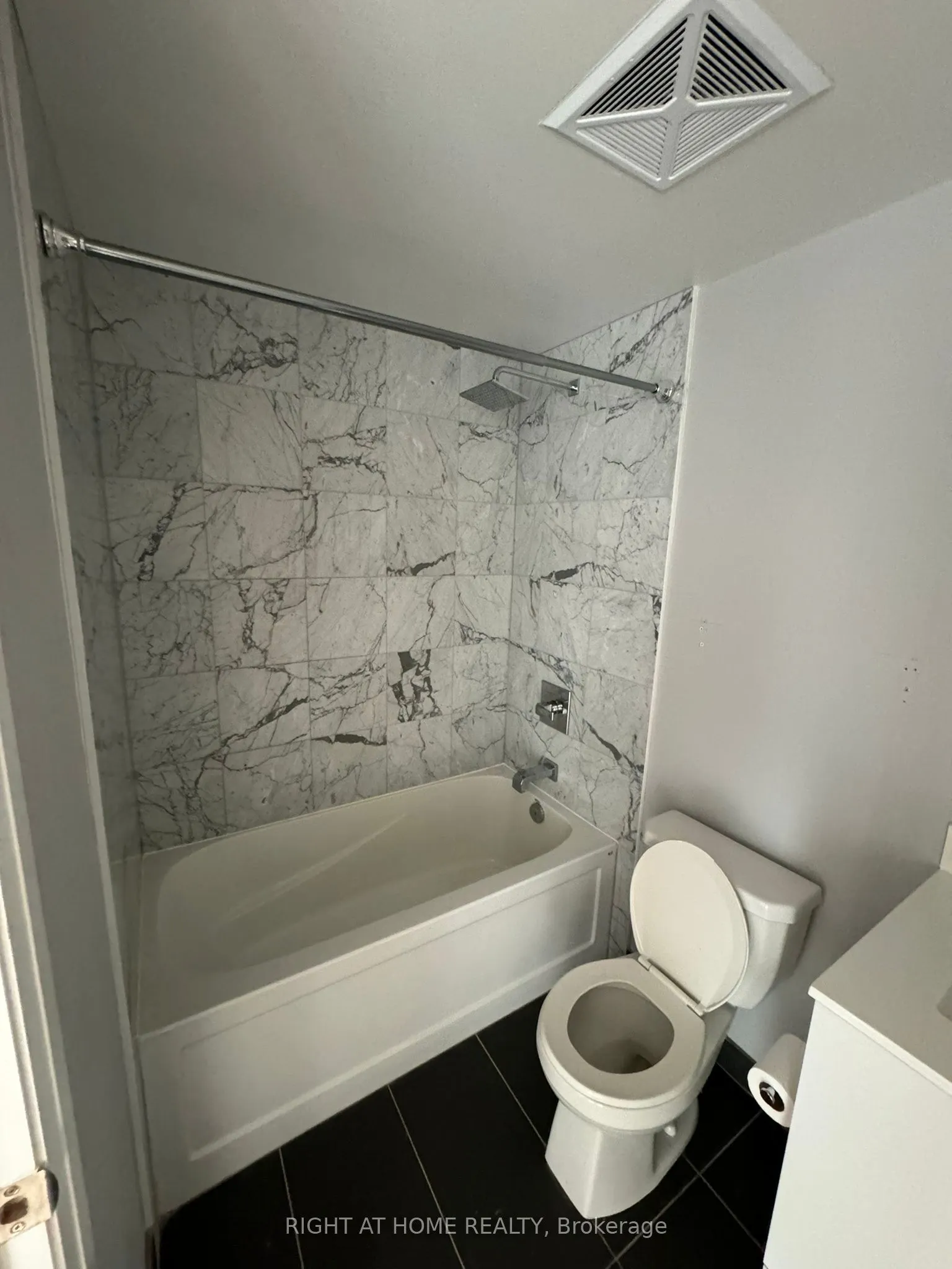 56 Annie Craig Drive, #3007