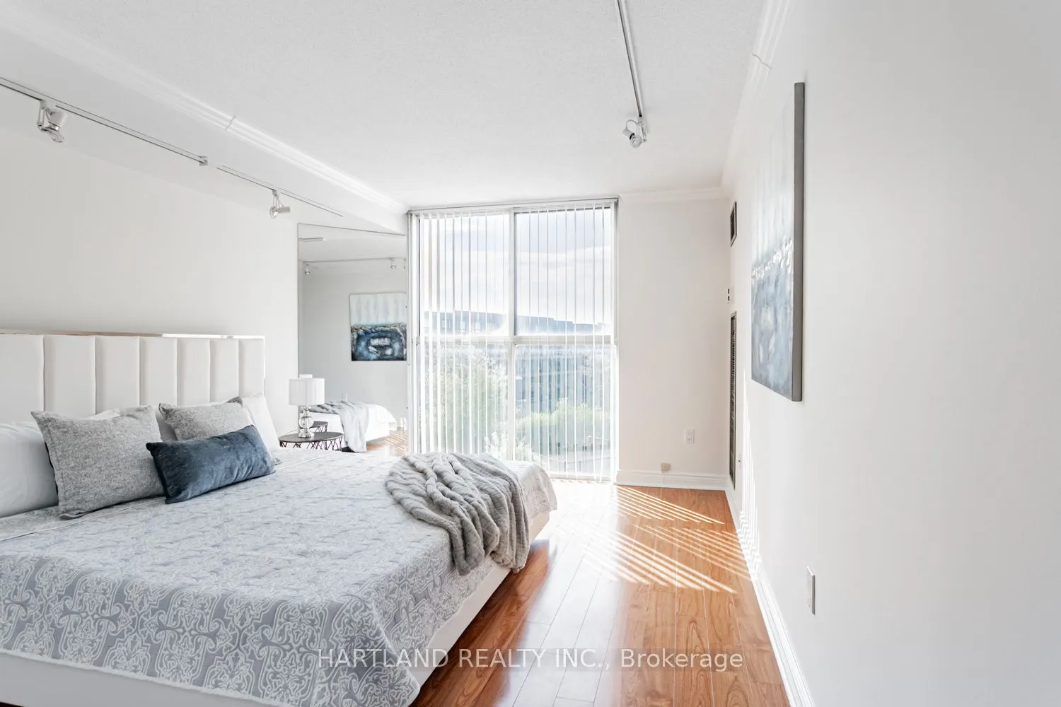 600 Rexdale Boulevard, #306