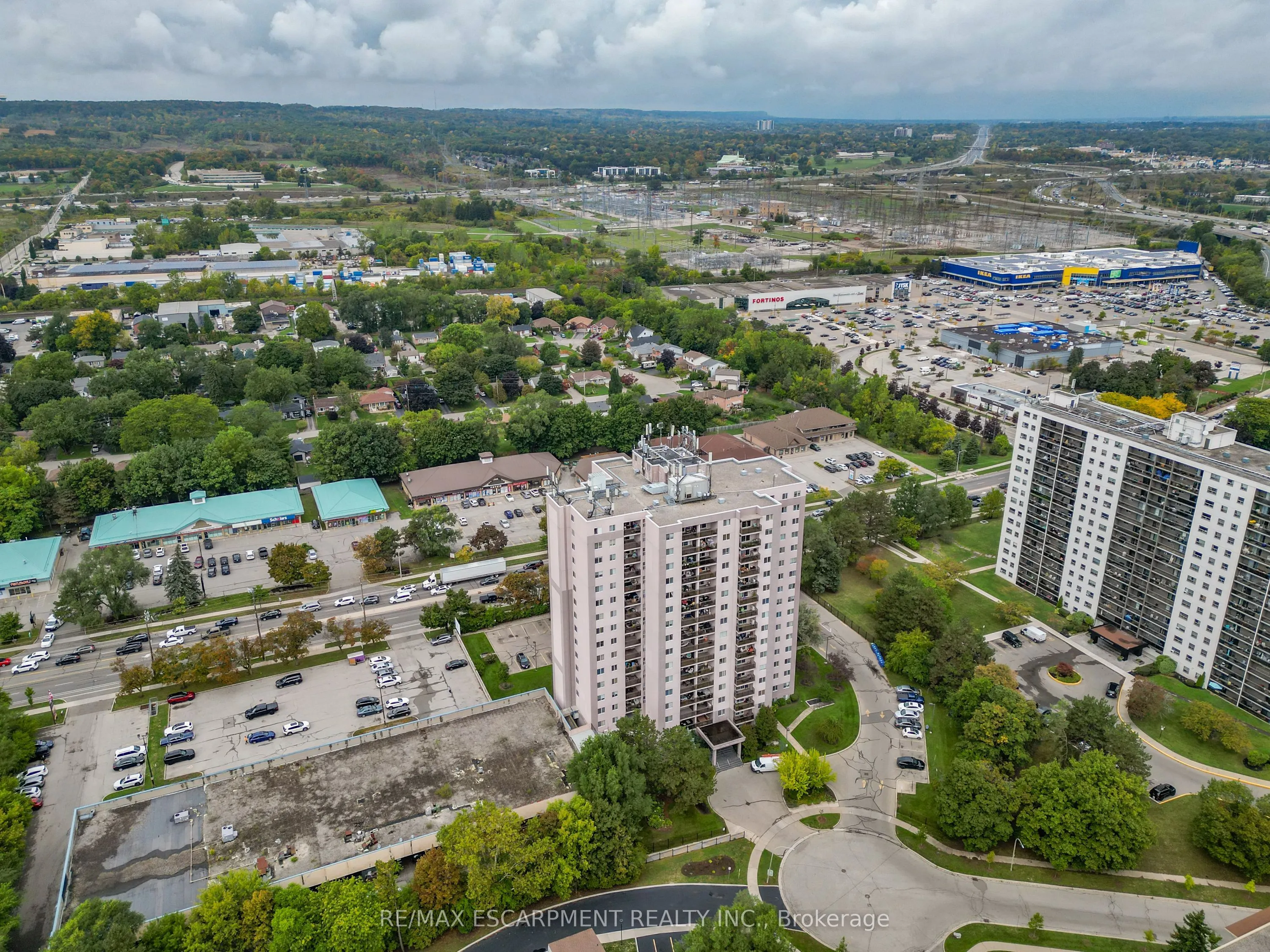 975 Warwick Court, #508