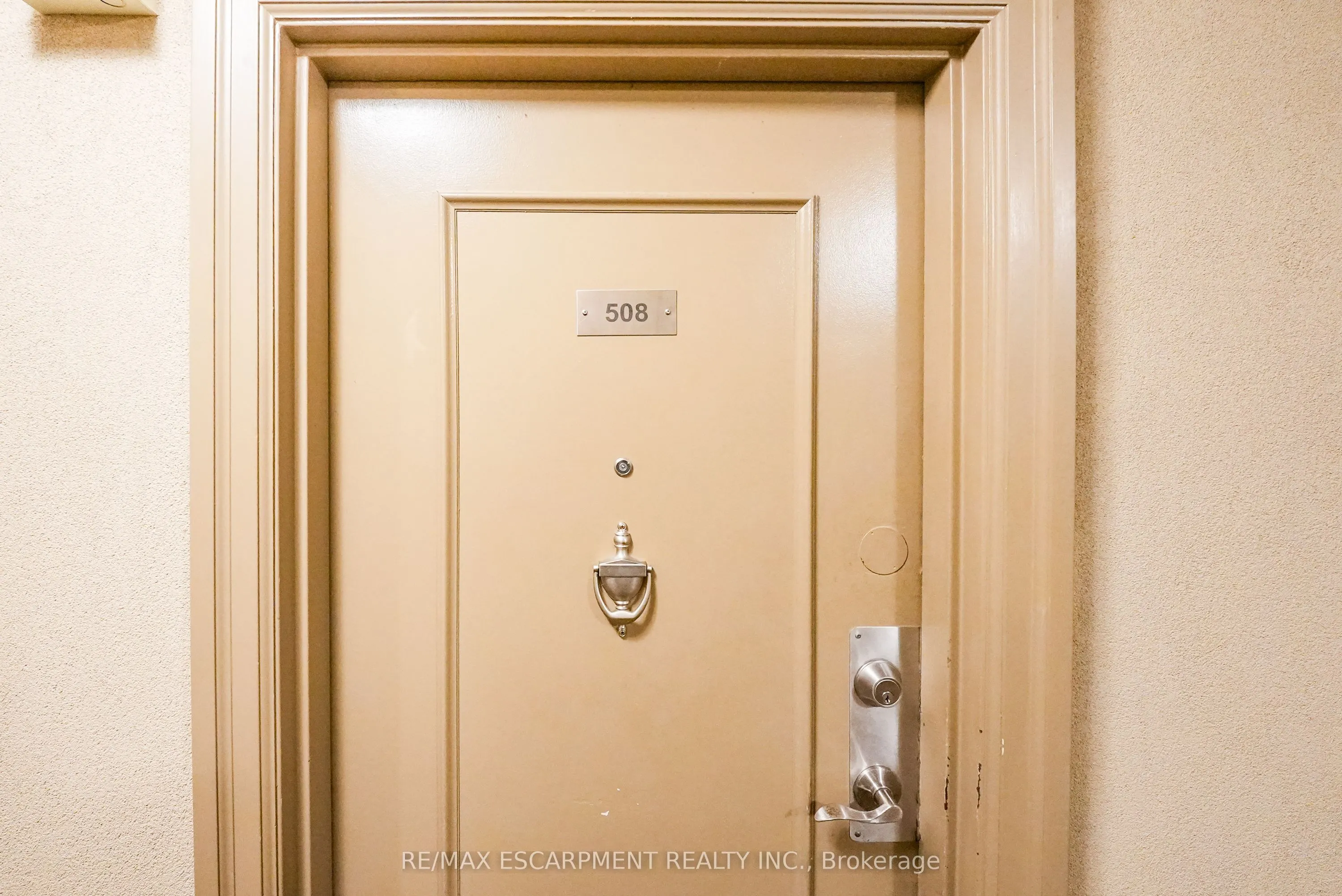 975 Warwick Court, #508