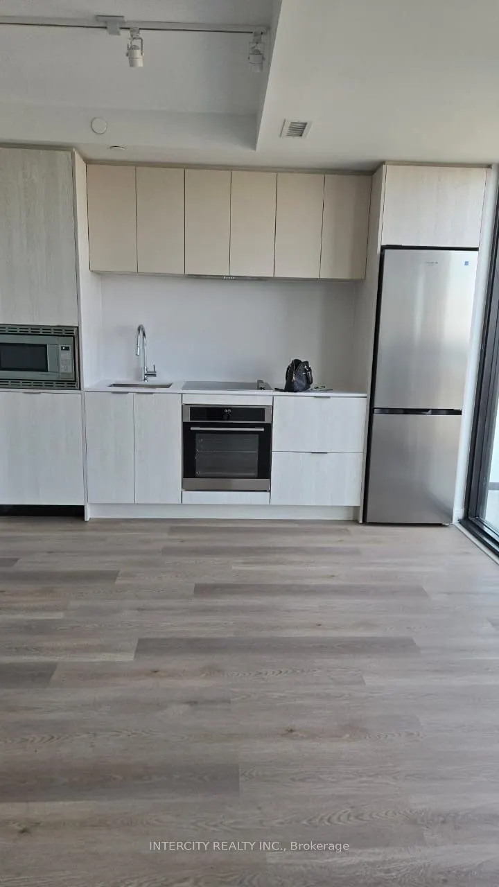 3009 Novar Road, #1615