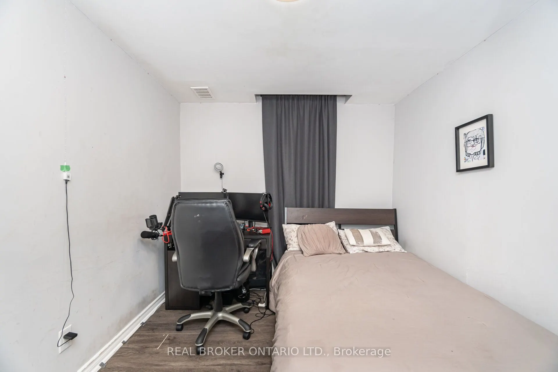 11 Pierpont Place