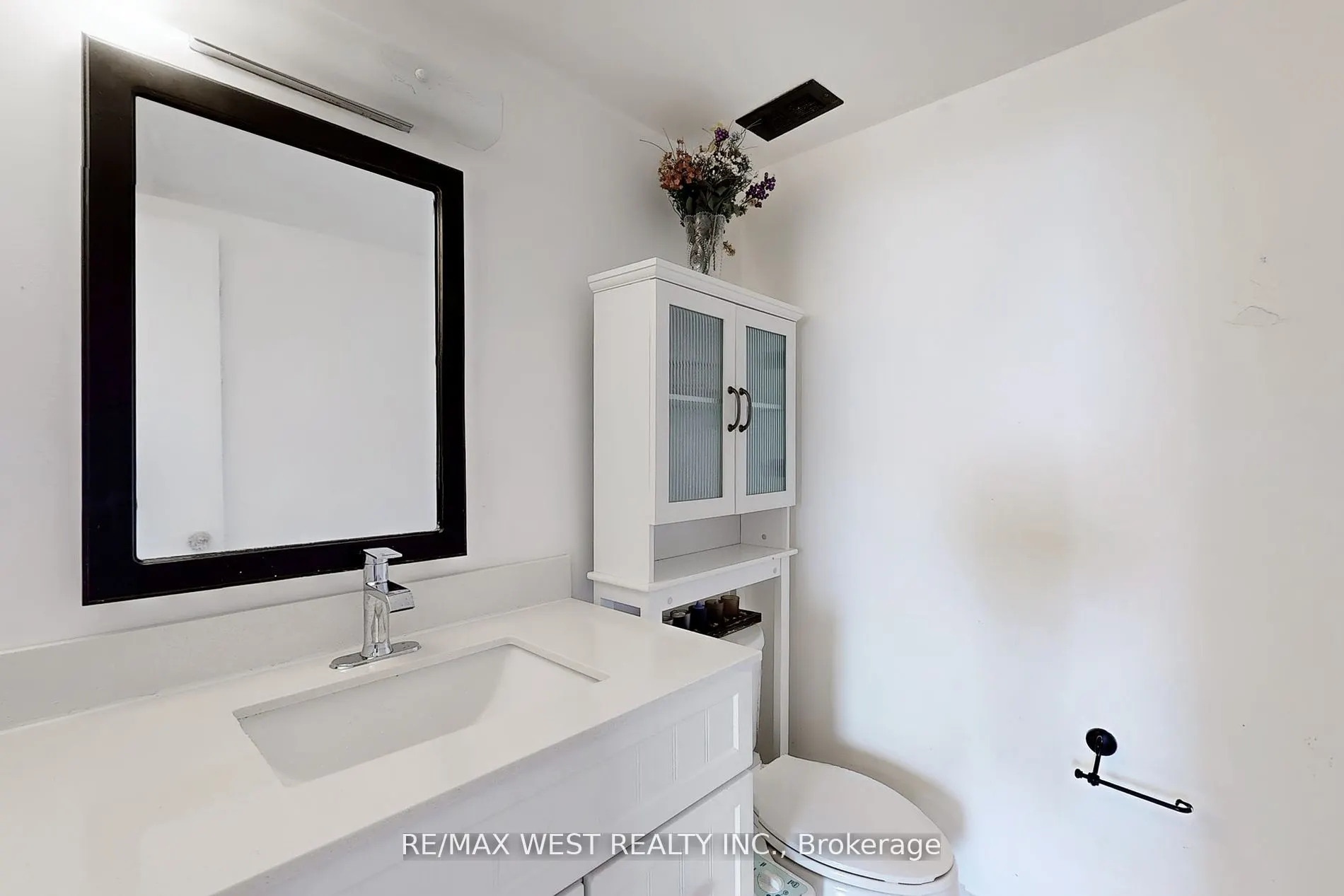 627 The West Mall, #1810