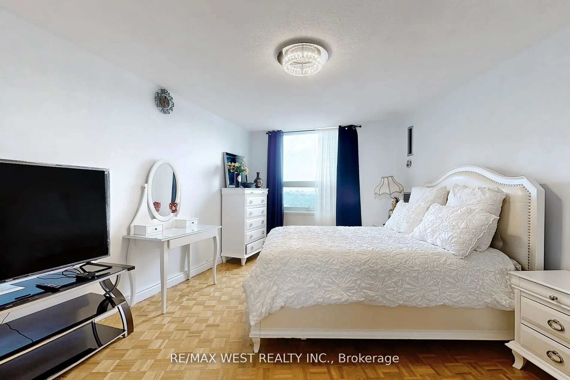 627 The West Mall, #1810