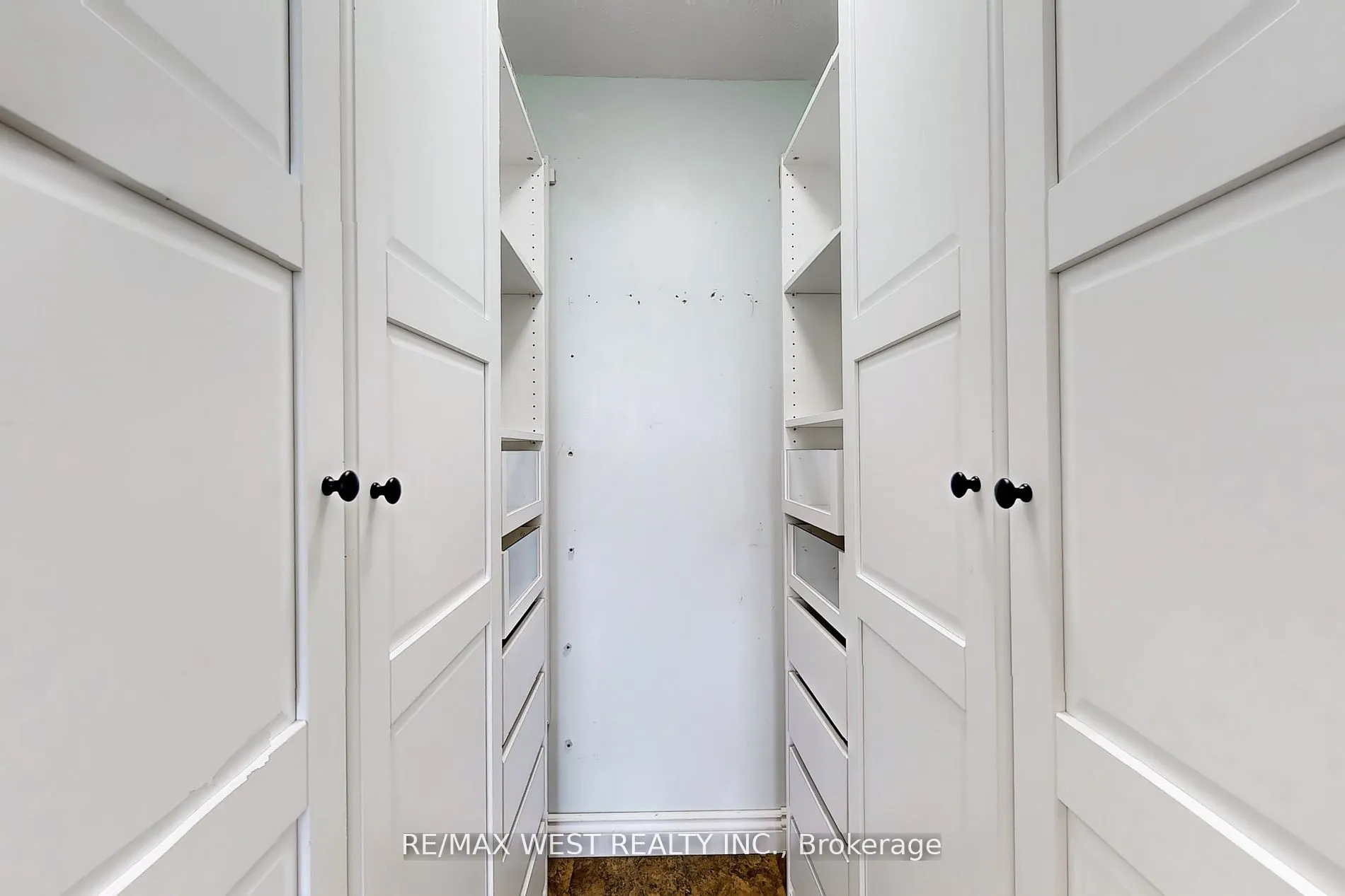 627 The West Mall, #1810
