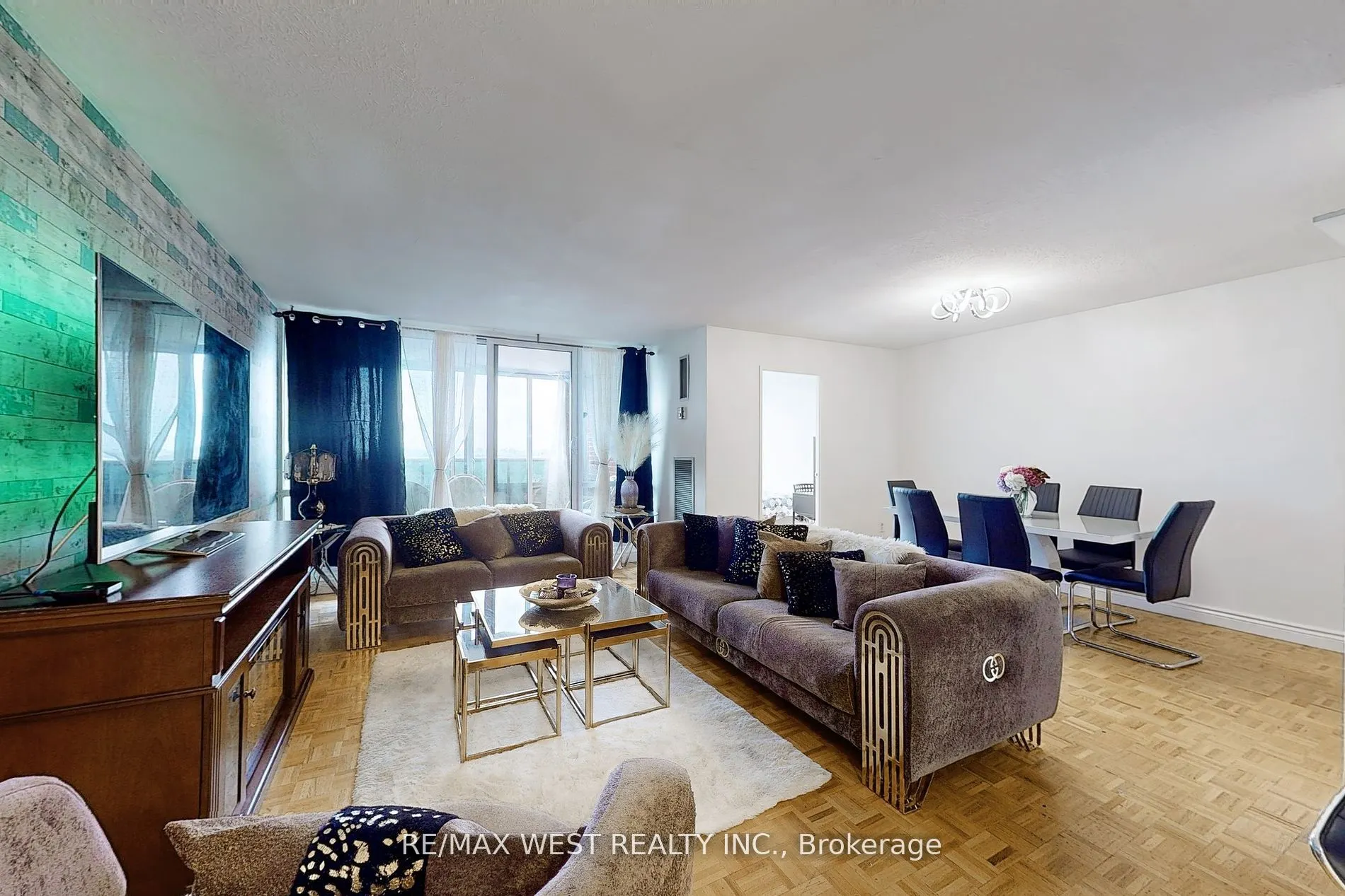 627 The West Mall, #1810