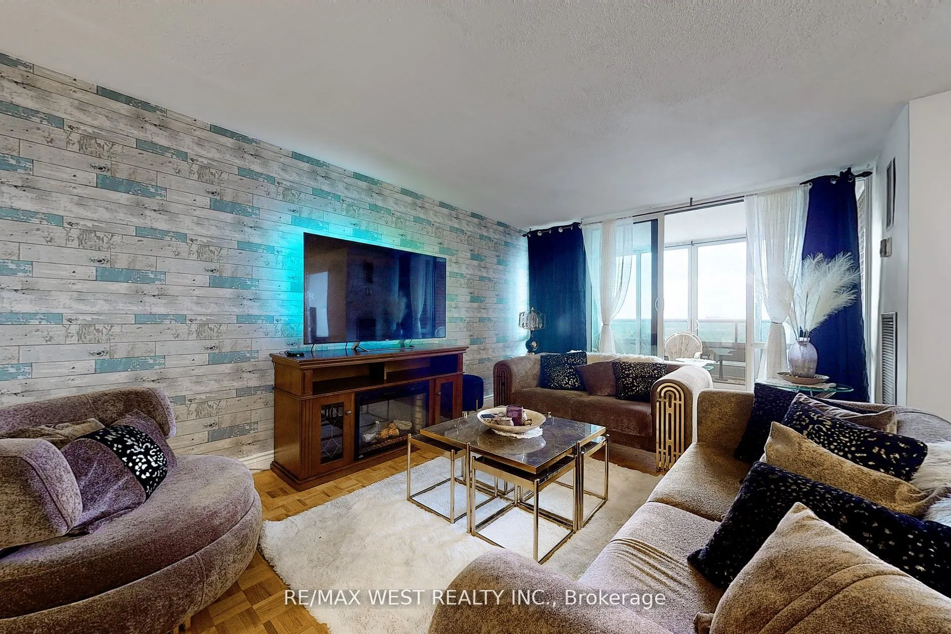 627 The West Mall, #1810