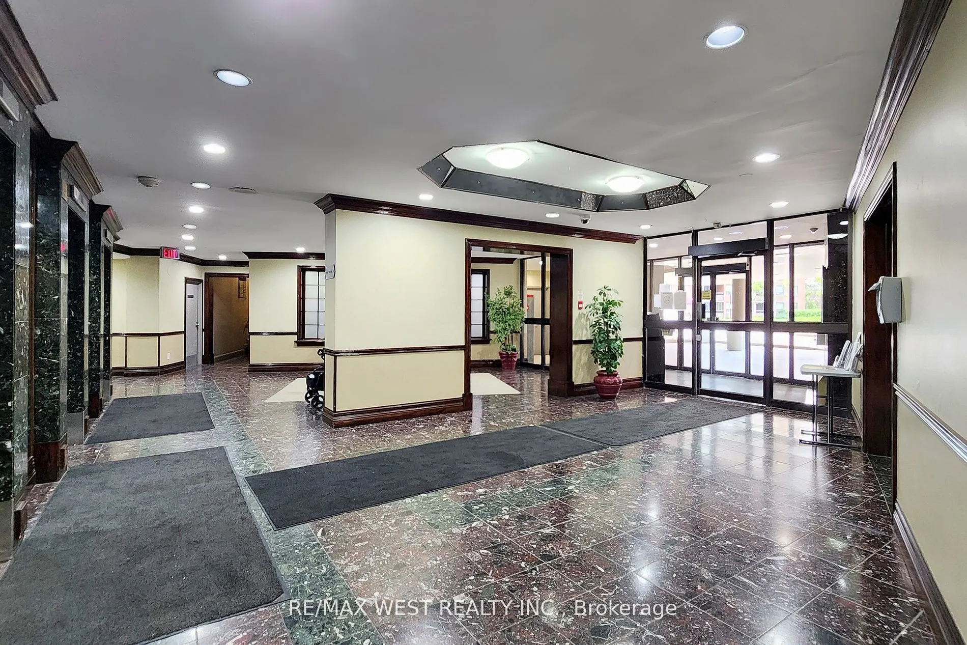 627 The West Mall, #1810