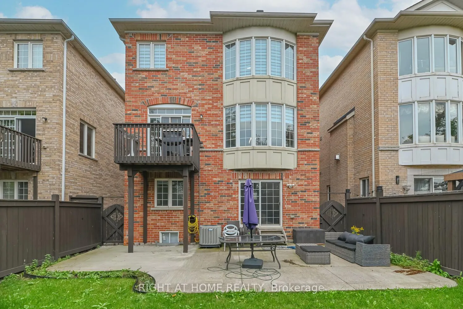 64 EVERINGHAM Circle