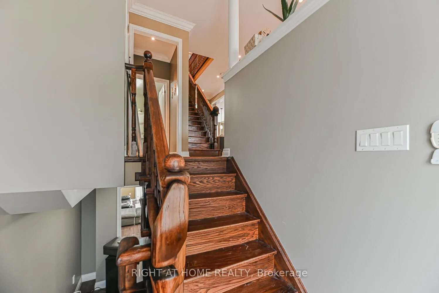 64 EVERINGHAM Circle