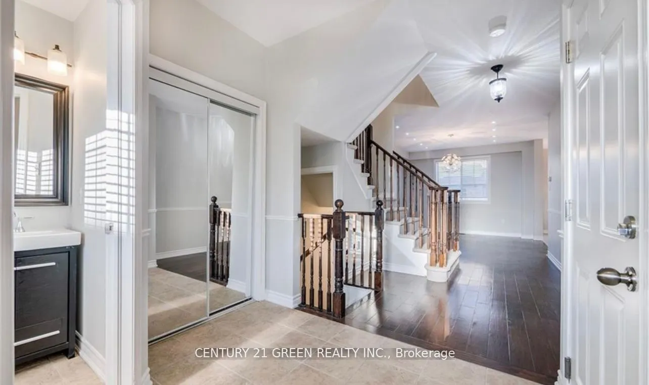 569 Murray Meadows Place