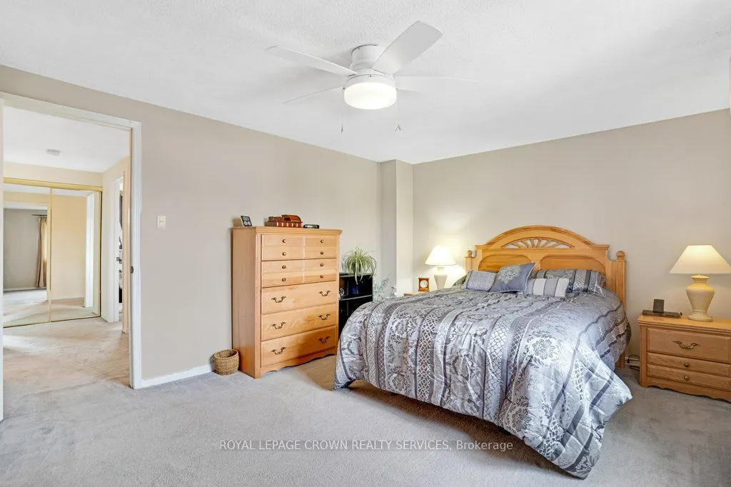 3363 Cardiff Crescent
