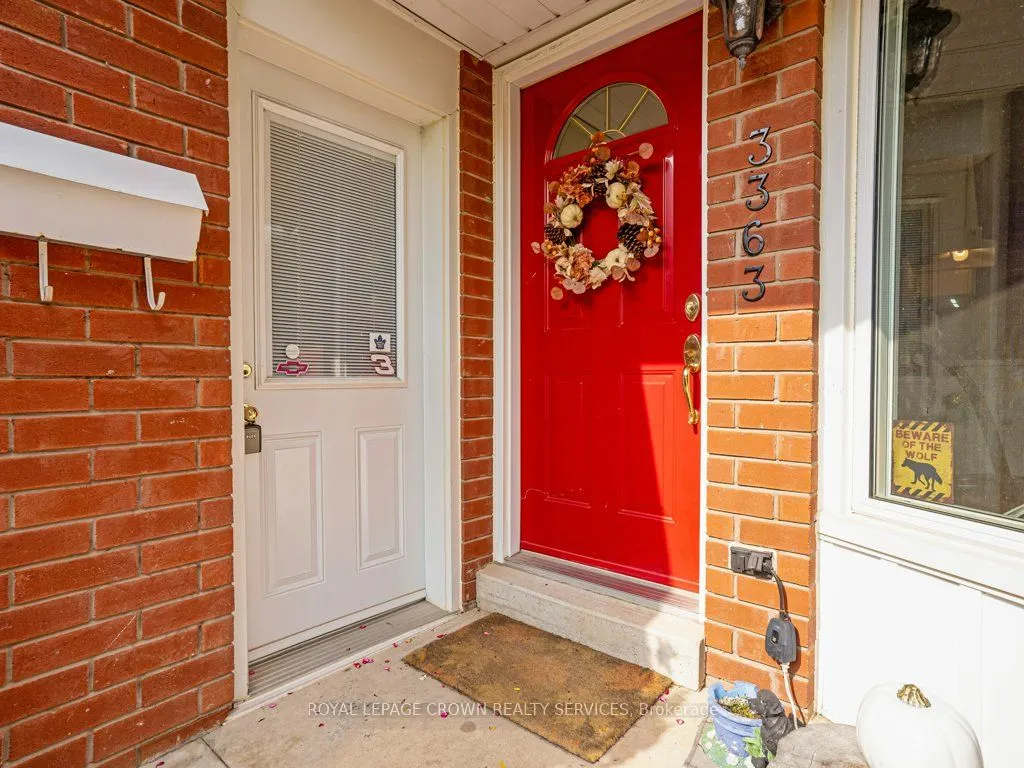 3363 Cardiff Crescent