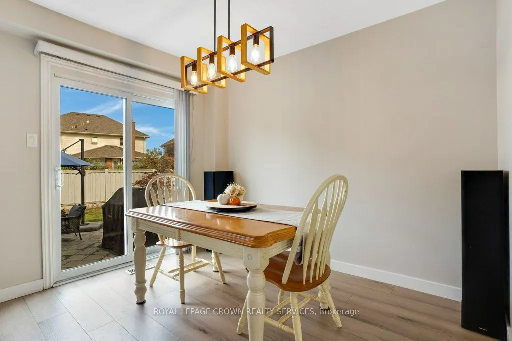 3363 Cardiff Crescent
