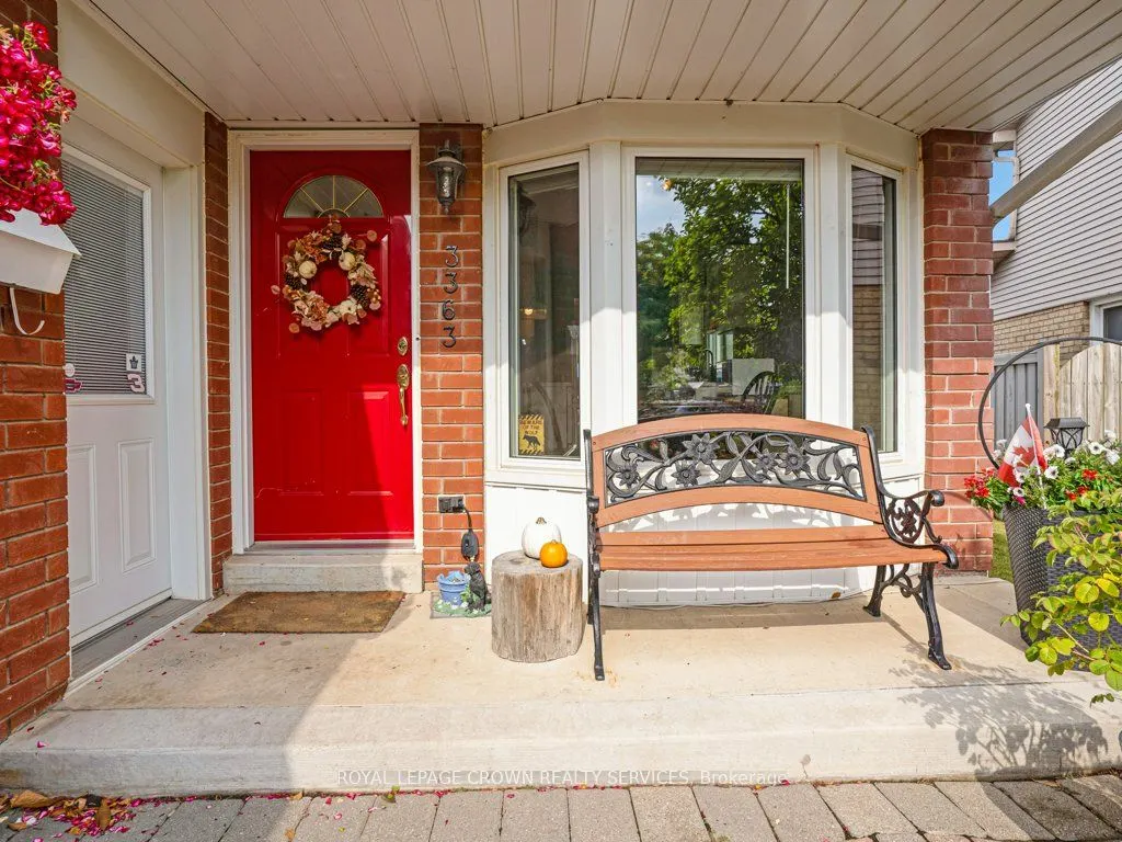 3363 Cardiff Crescent