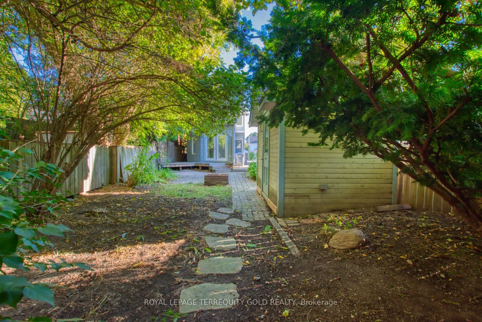 25 Mill Street N