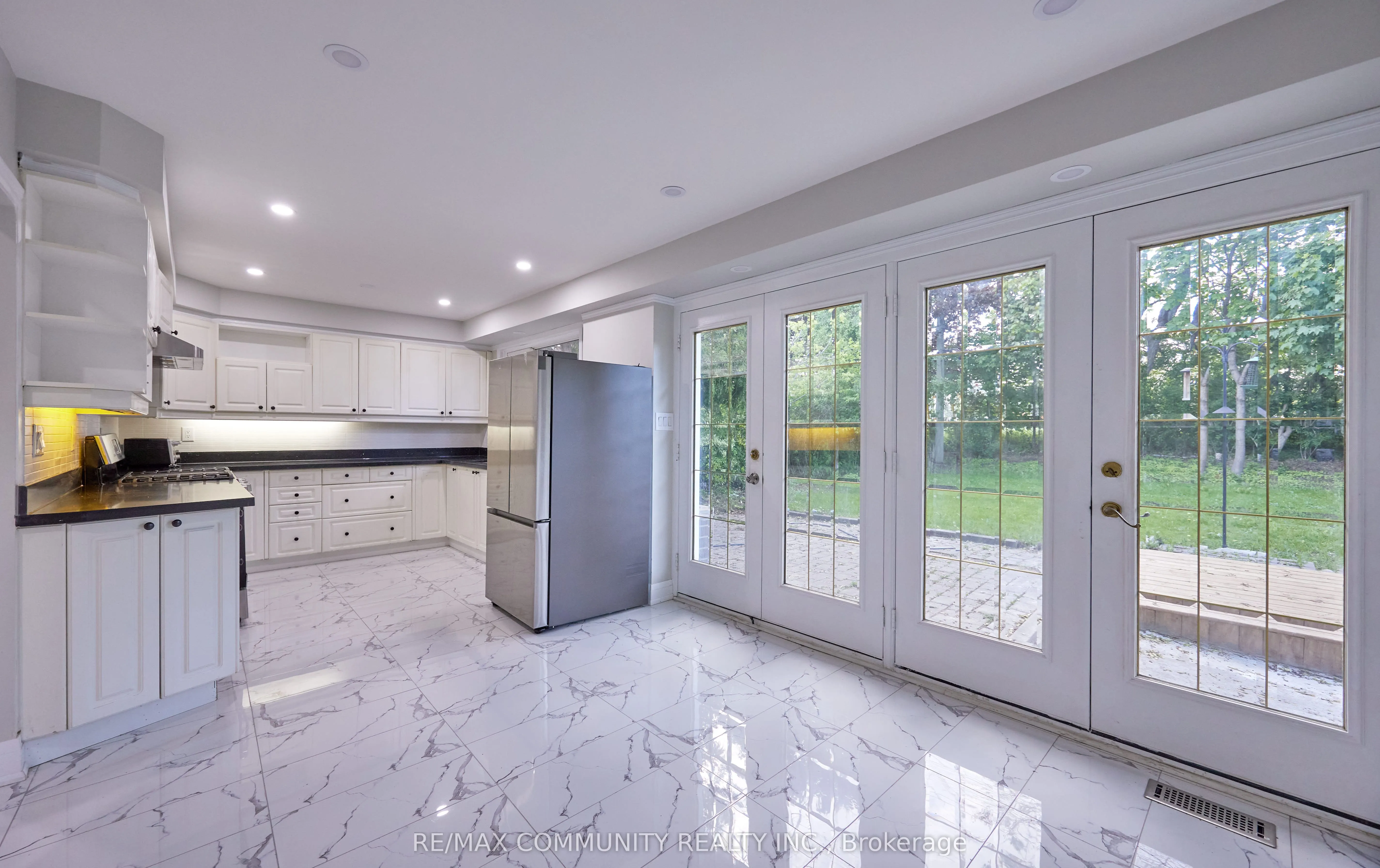 71 Willowridge Road