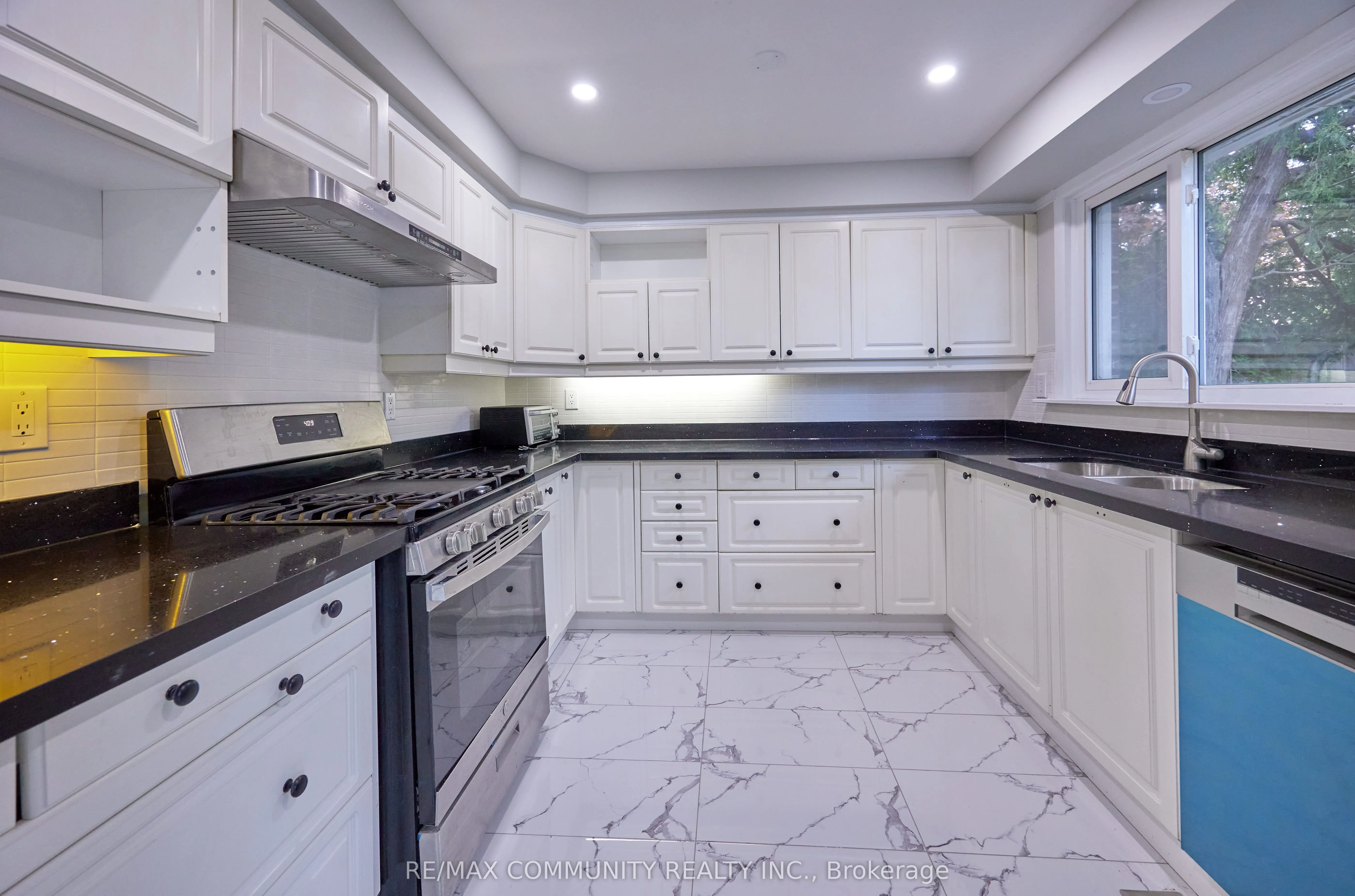 71 Willowridge Road