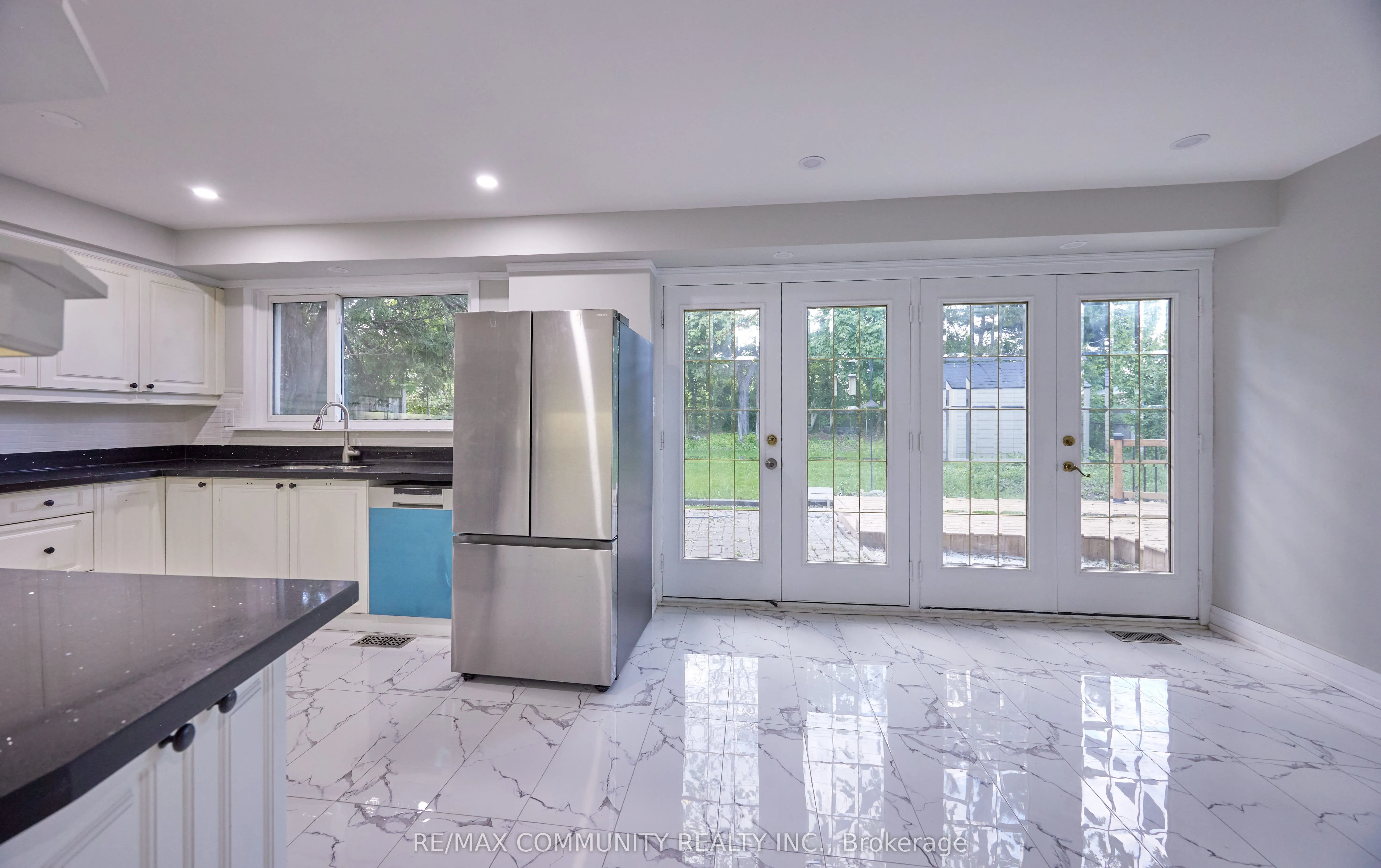 71 Willowridge Road