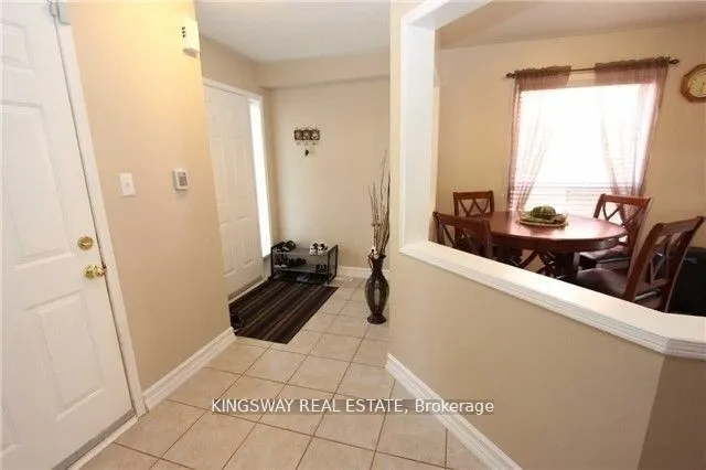 3832 Spicewood Way