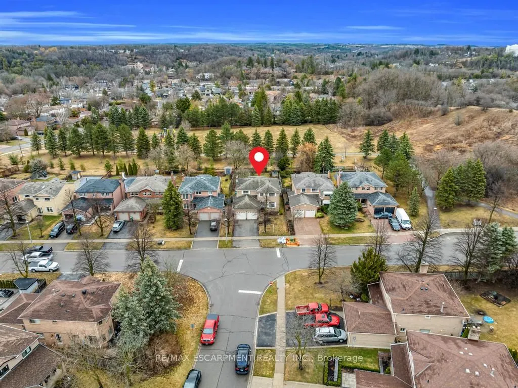 15 Deer Valley Drive