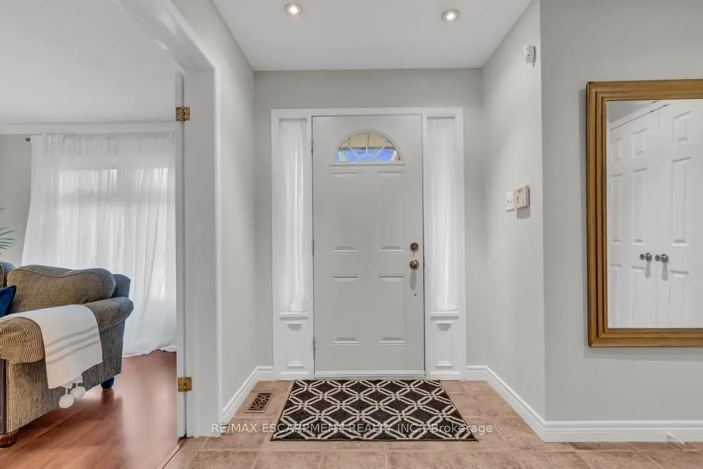 15 Deer Valley Drive
