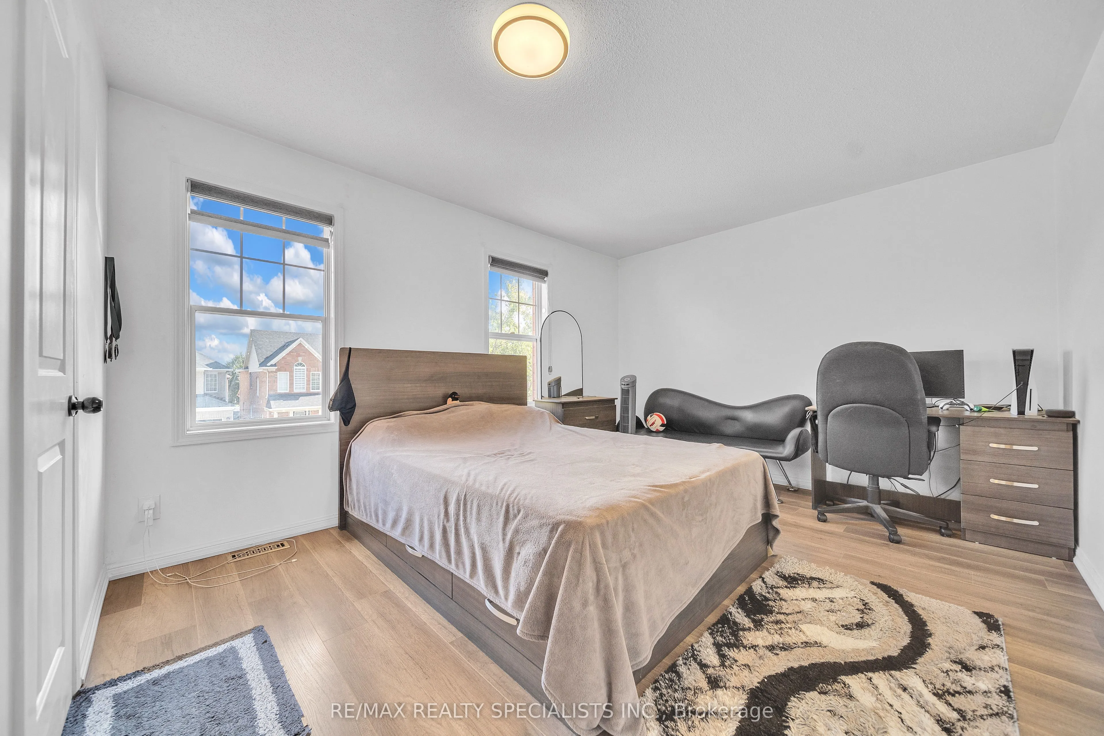 8 Gander Crescent