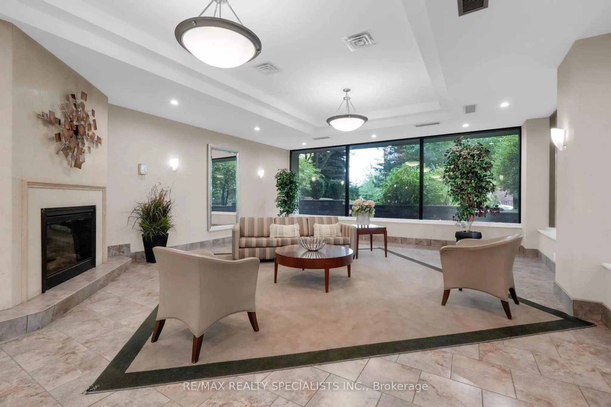 4235 Sherwoodtowne Boulevard, #1808