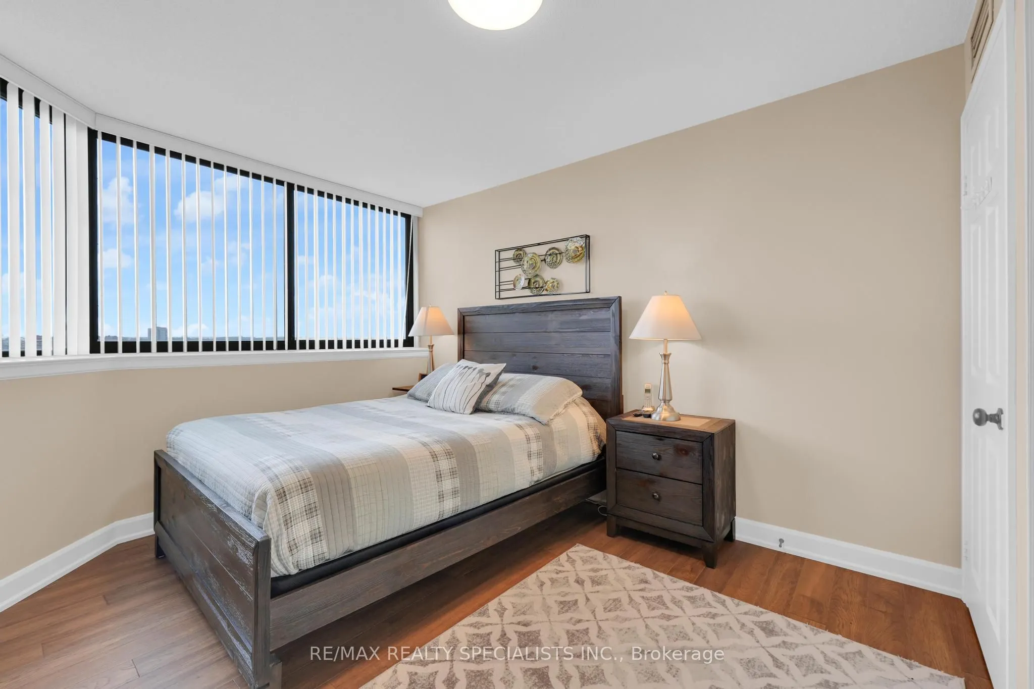 4235 Sherwoodtowne Boulevard, #1808