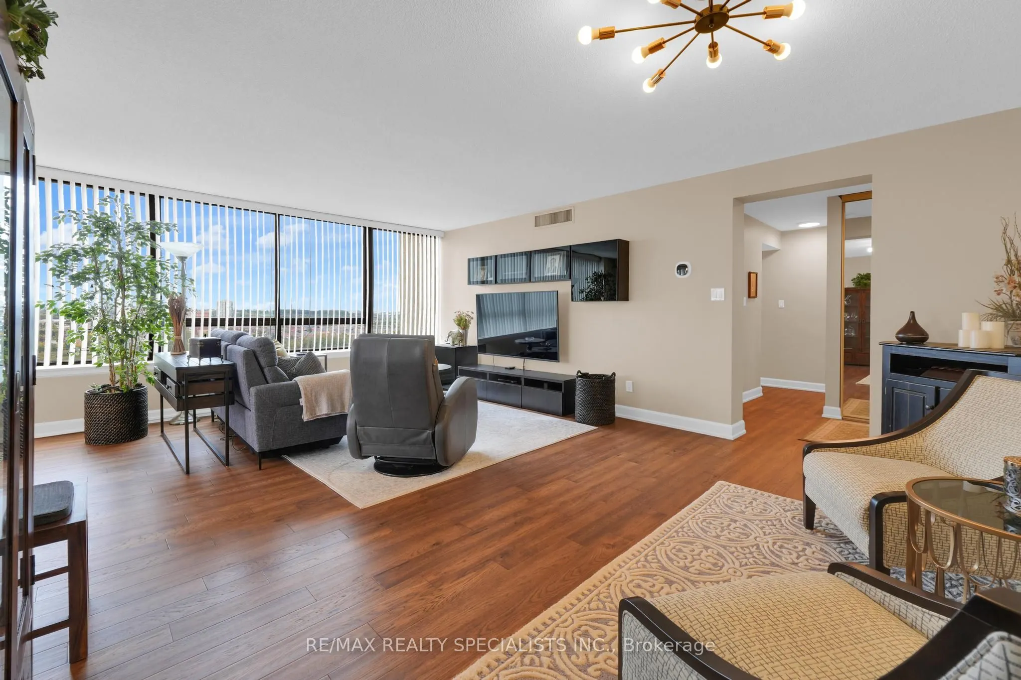 4235 Sherwoodtowne Boulevard, #1808