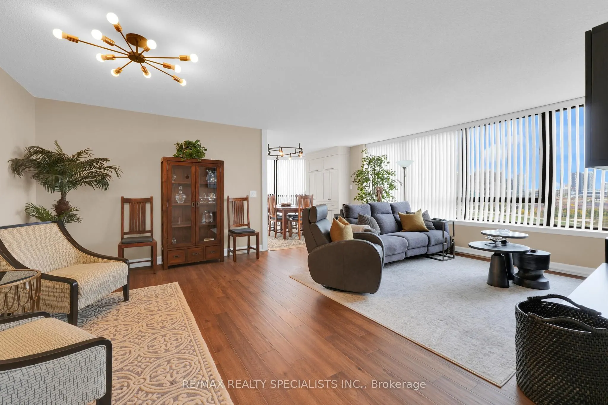 4235 Sherwoodtowne Boulevard, #1808