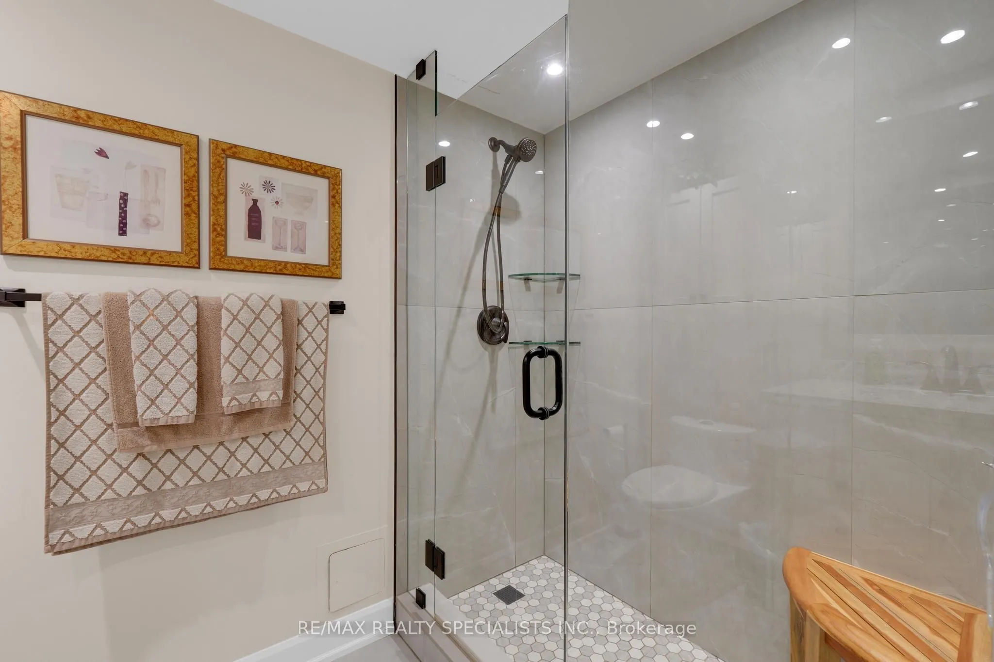 4235 Sherwoodtowne Boulevard, #1808