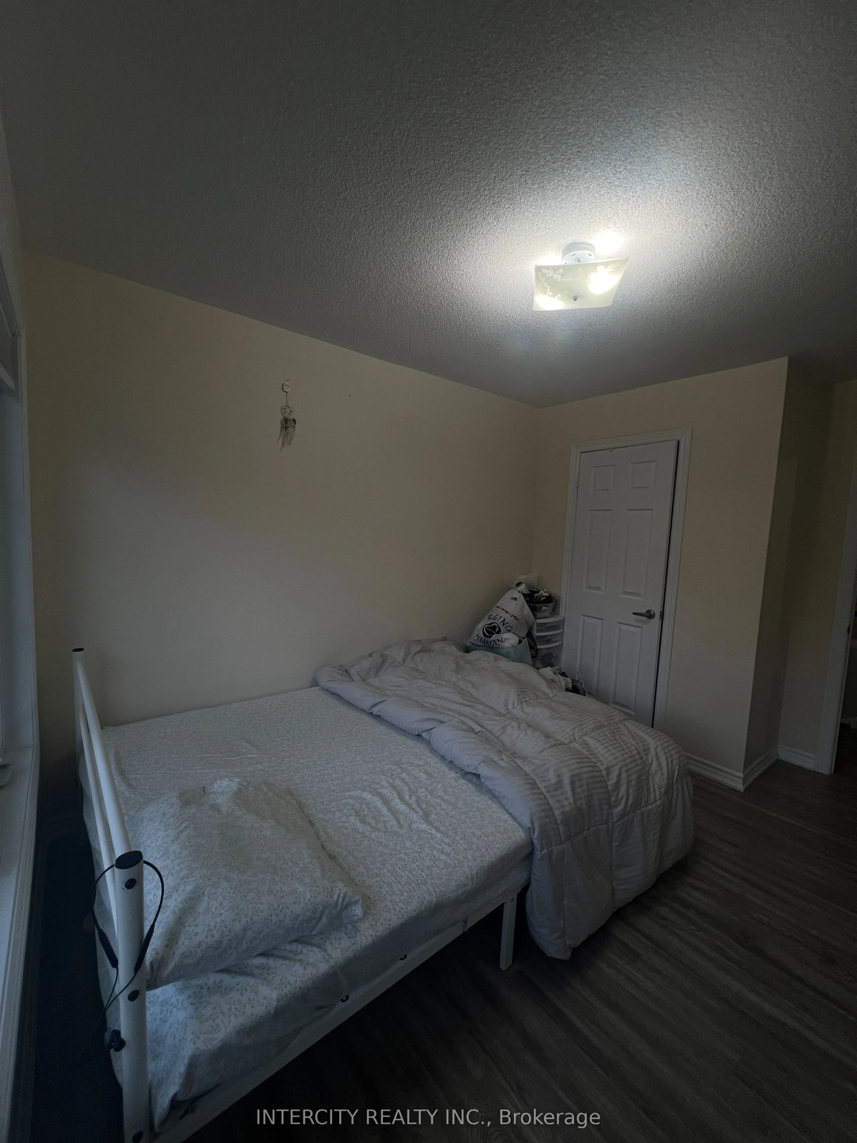 200 Veterans Drive E, #100